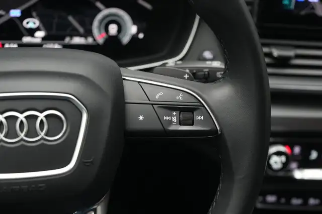 Audi Q5 view 20