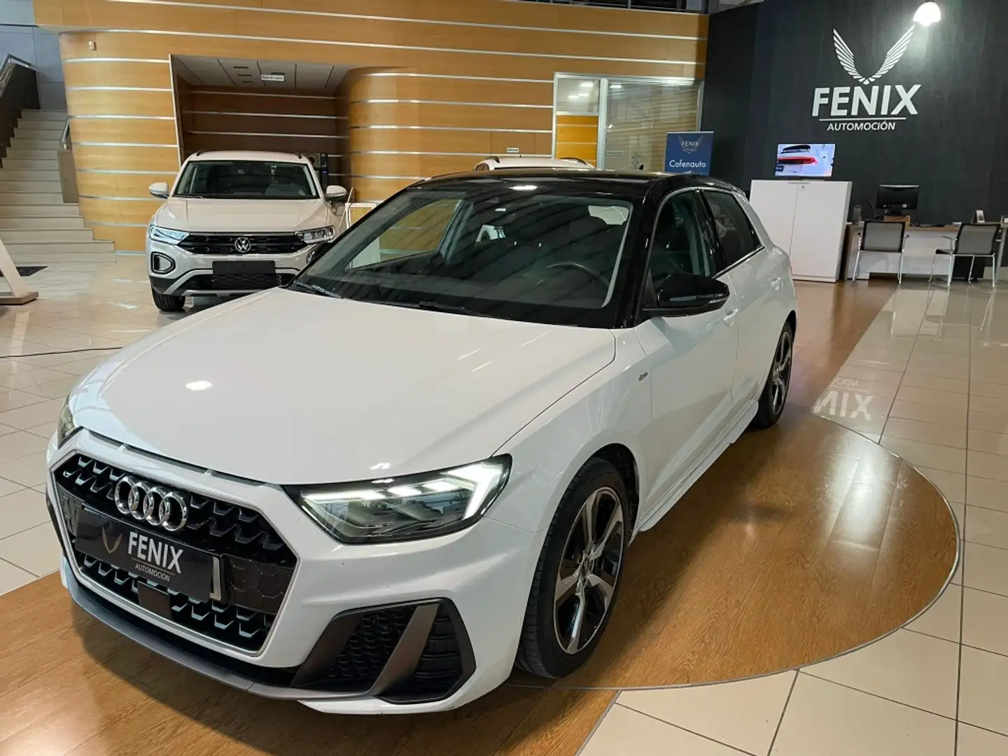 Audi A1 Sportback 30 TFSI Adrenalin Blanc - 1