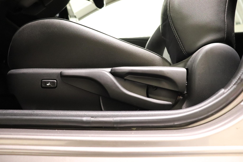 Toyota Auris Touring Sports 1.8 Hybrid Executive, Stoelverwarmi — photo 14