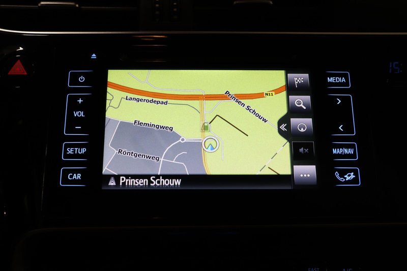 Toyota Auris Touring Sports 1.8 Hybrid Executive, Stoelverwarmi — photo 8