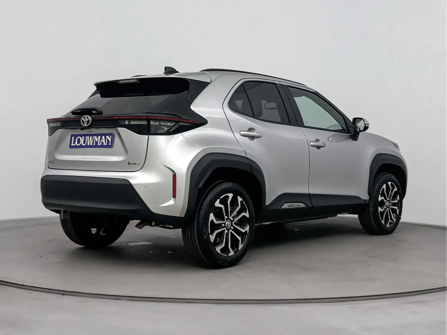 Toyota Yaris Cross 1.5 Hybrid 130 Dynamic | Apple Carplay & Android A Argento - 2
