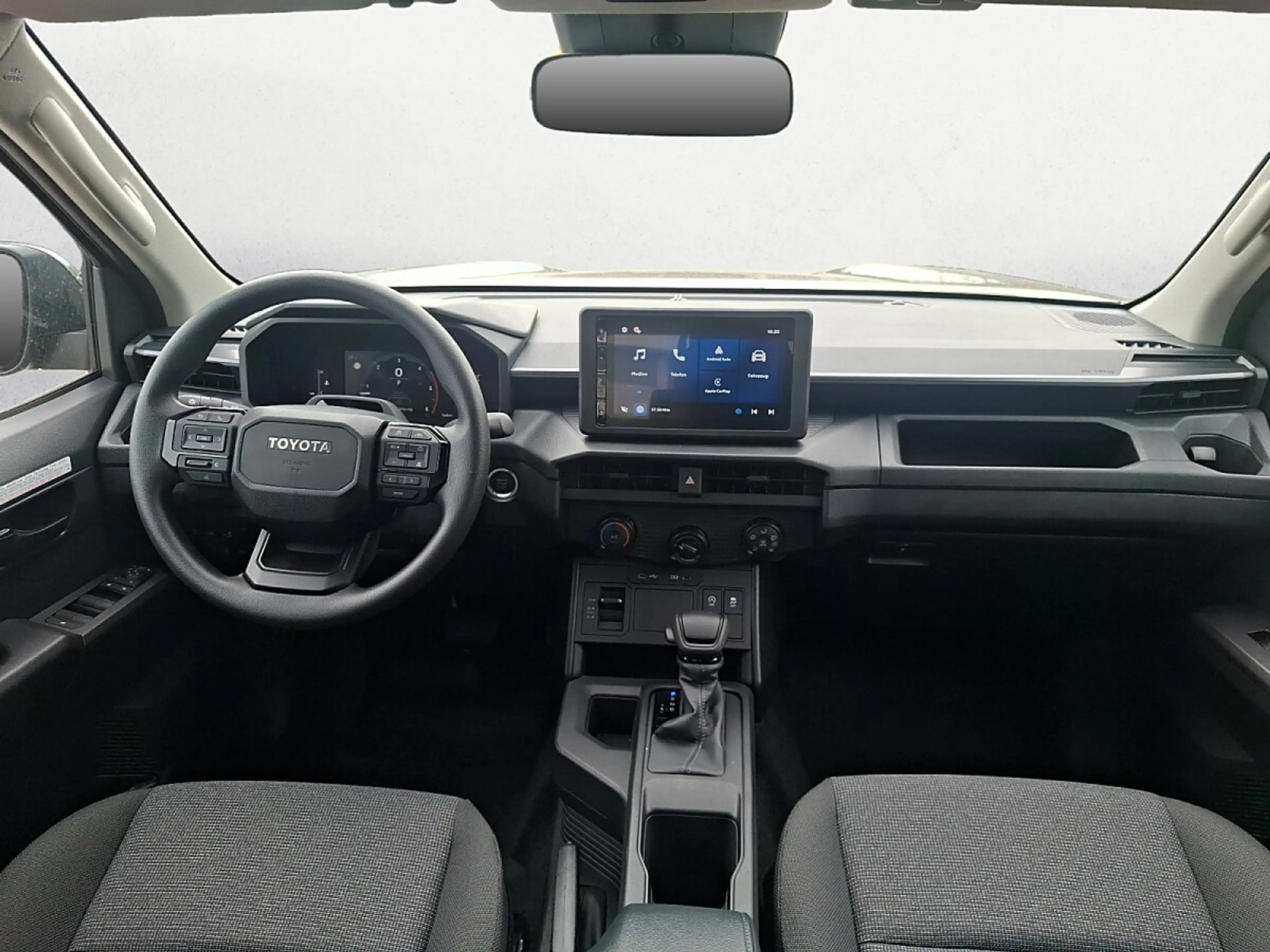 Toyota Hilux DK Duty 2,8 D-4D MHEV 4WD — photo 3
