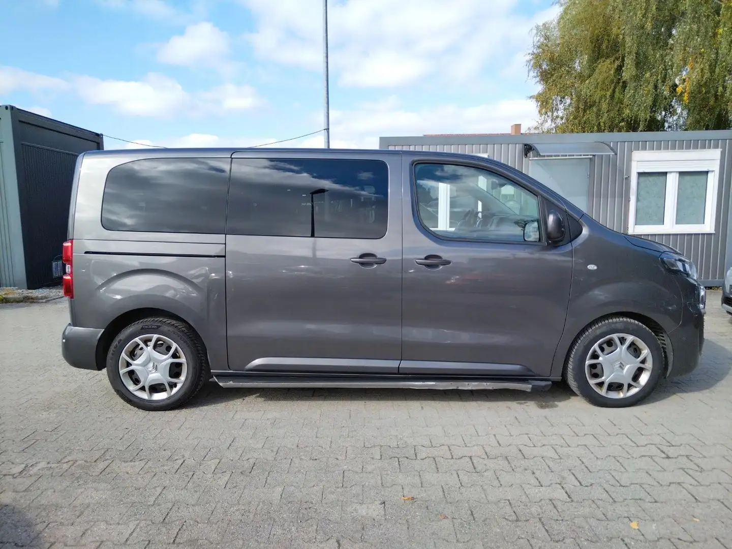 Citroen Spacetourer Business M(L2)+9 SITZER+NAVI+CAM+PDC Grau - 1