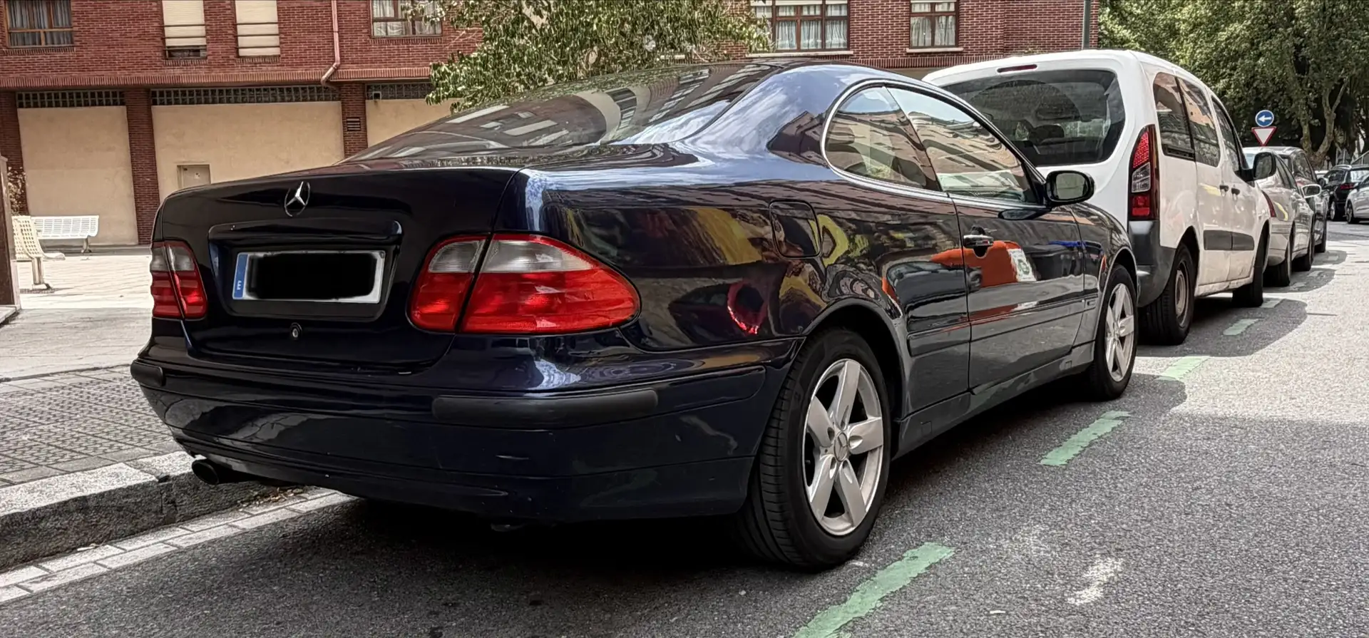 Mercedes-Benz CLK 230 K Elegance - 2
