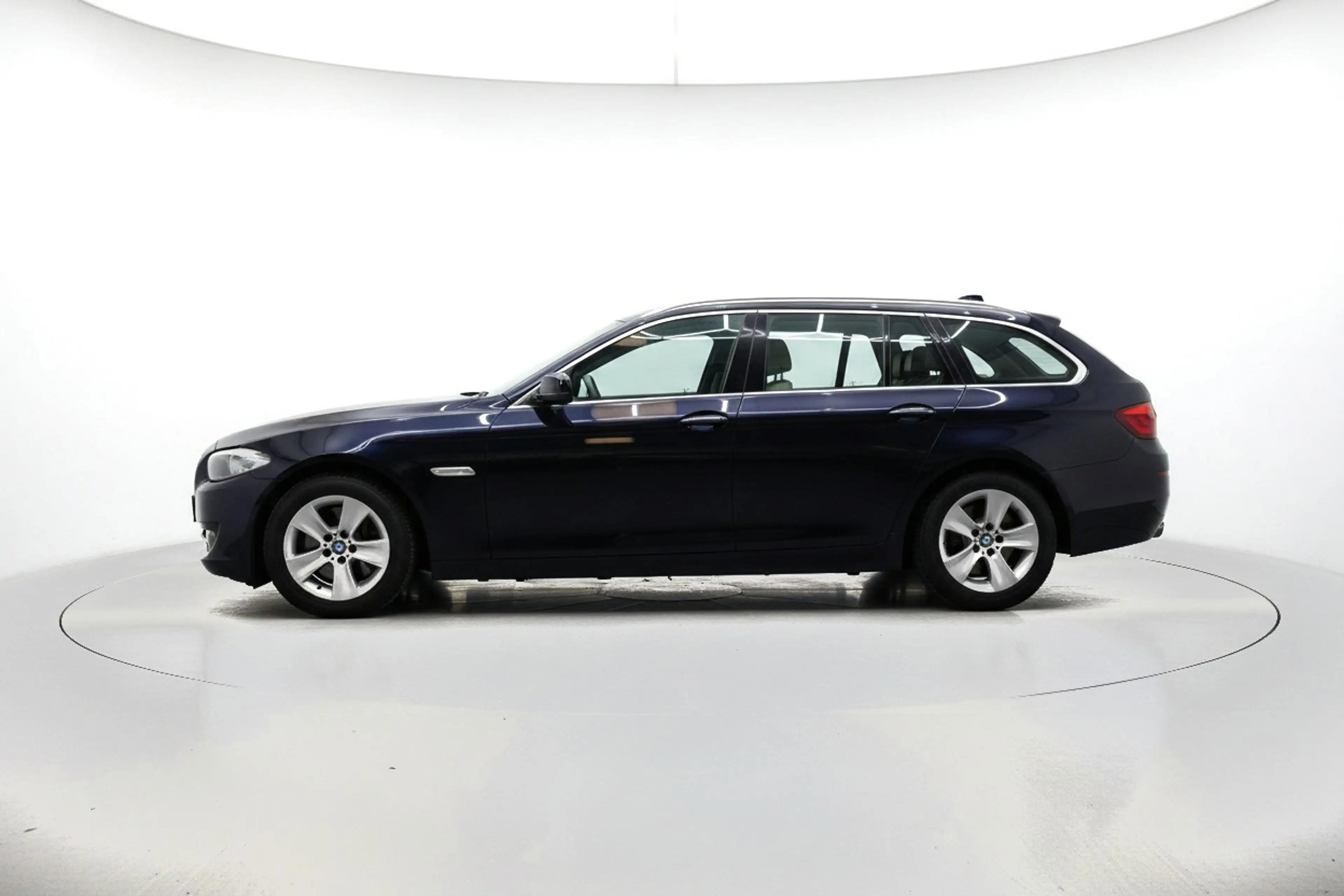 BMW 528 5-serie Touring 528i High Executive AUTOMAAT/LEER/ — photo 5
