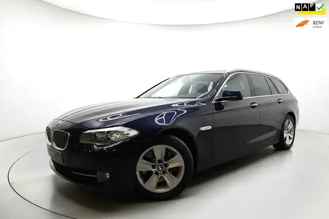 BMW 528