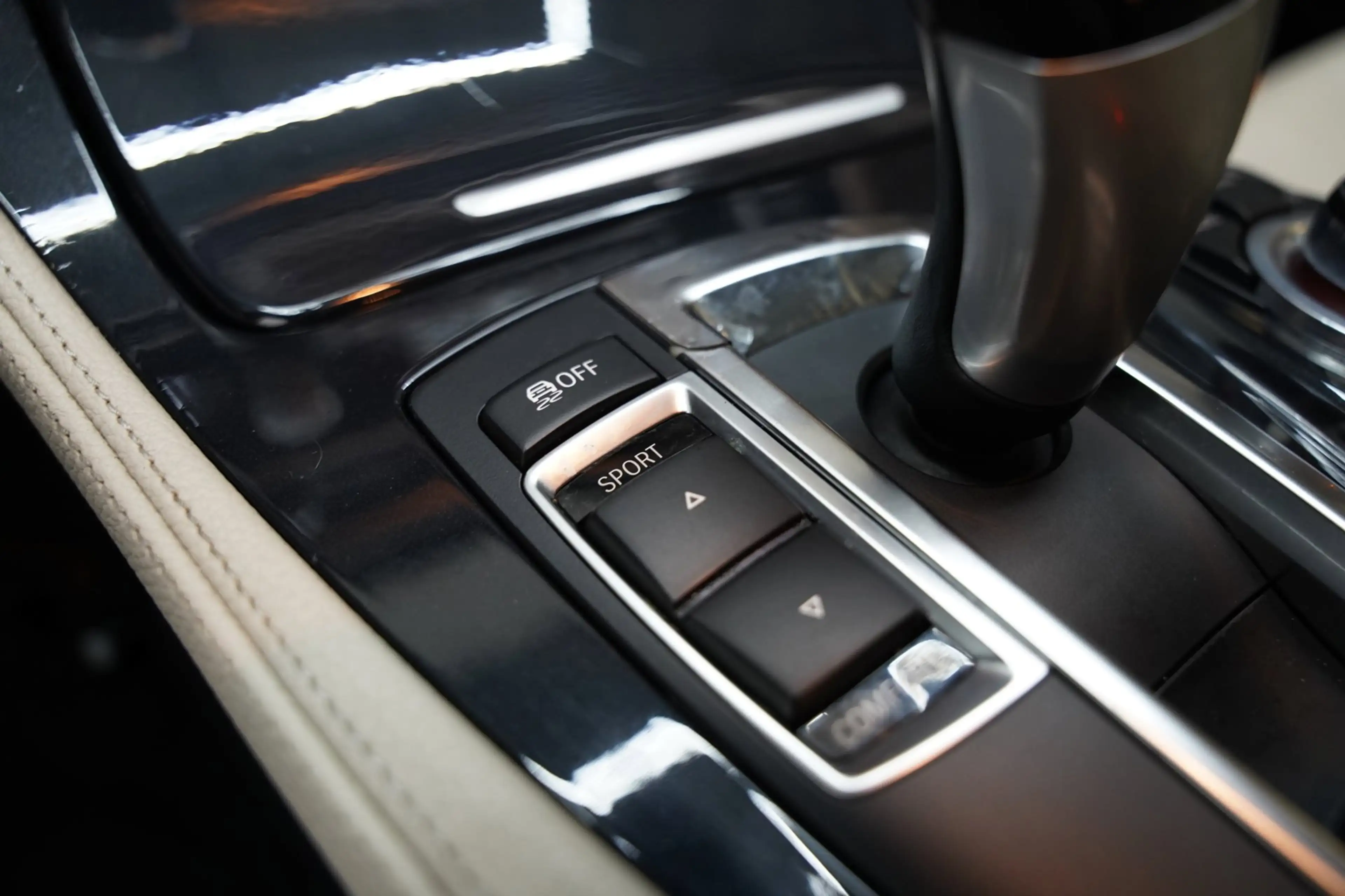 BMW 528 5-serie Touring 528i High Executive AUTOMAAT/LEER/ — photo 18