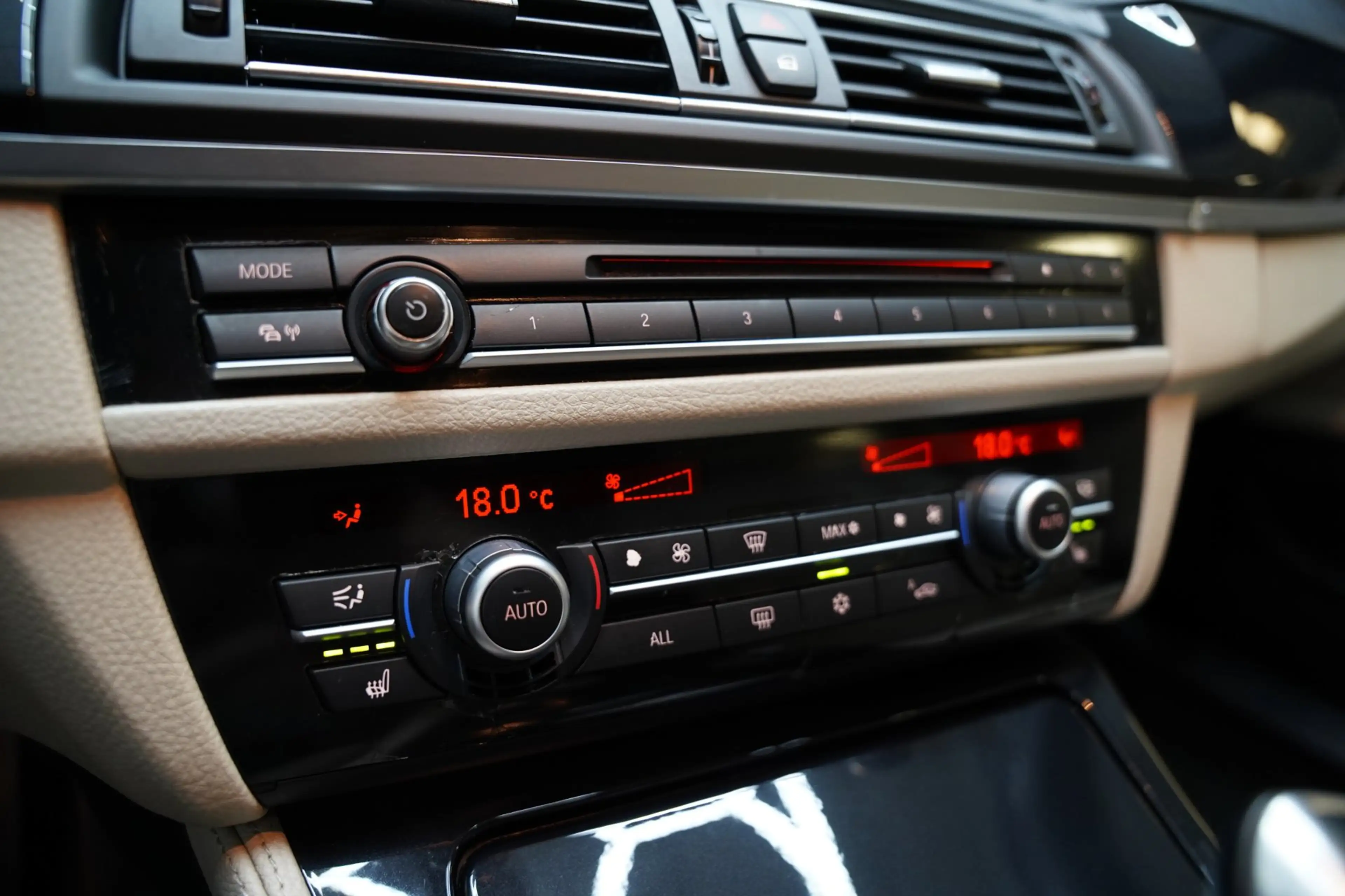 BMW 528 5-serie Touring 528i High Executive AUTOMAAT/LEER/ — photo 11