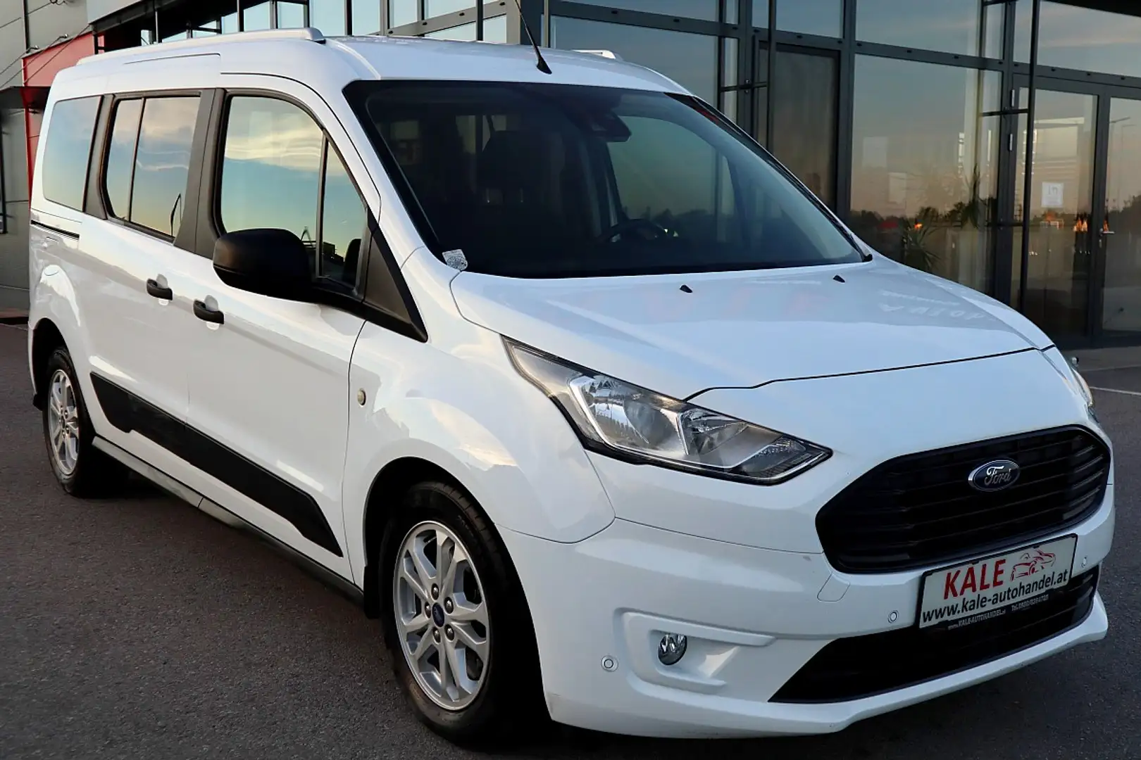 Ford Tourneo Connect Tourneo Grand Connect Trend 1,5 TDCi L1*1.Besitz* Weiß - 2