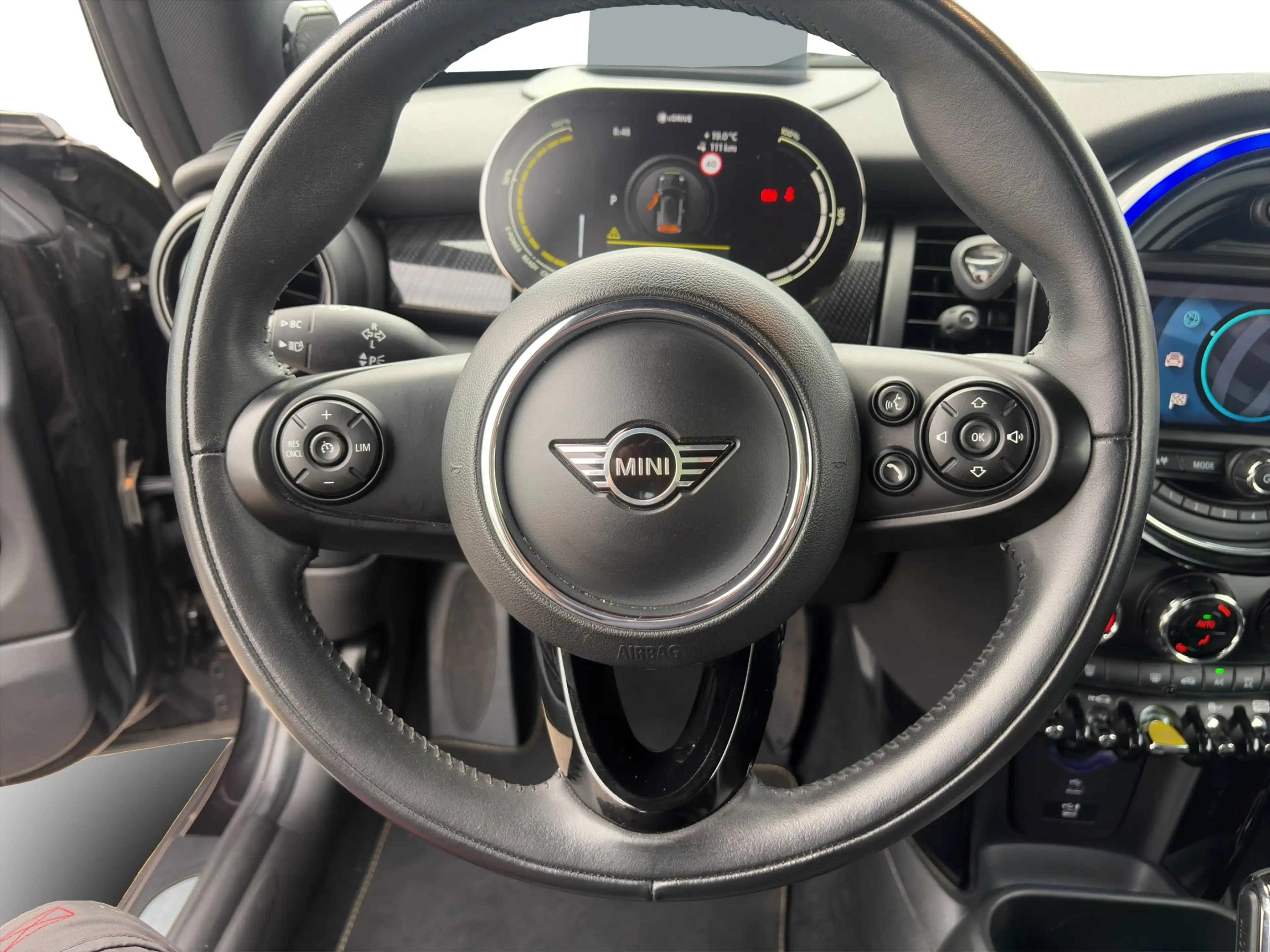 MINI Cooper SE 3-Türer — photo 10