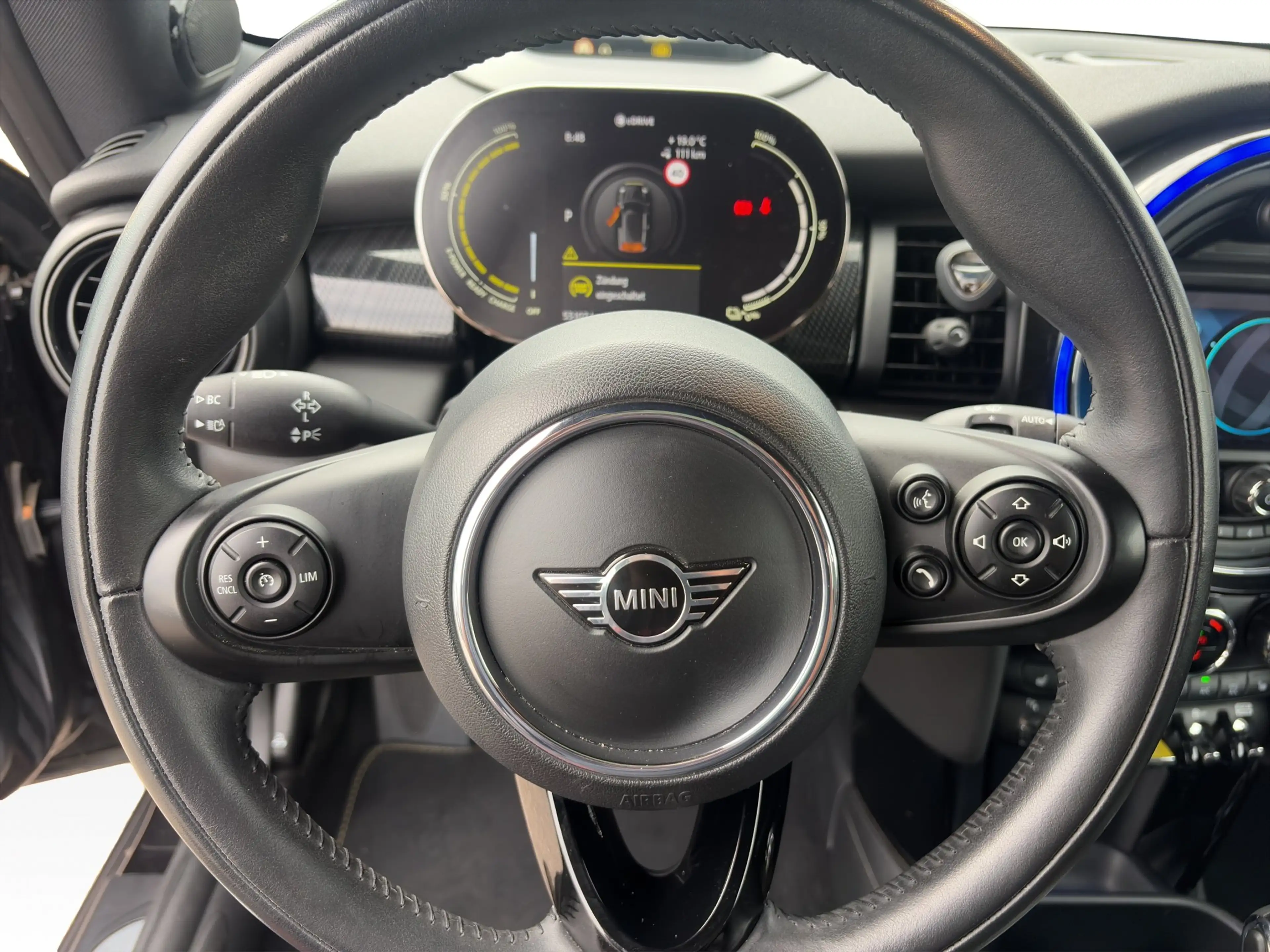 MINI Cooper SE 3-Türer — photo 9