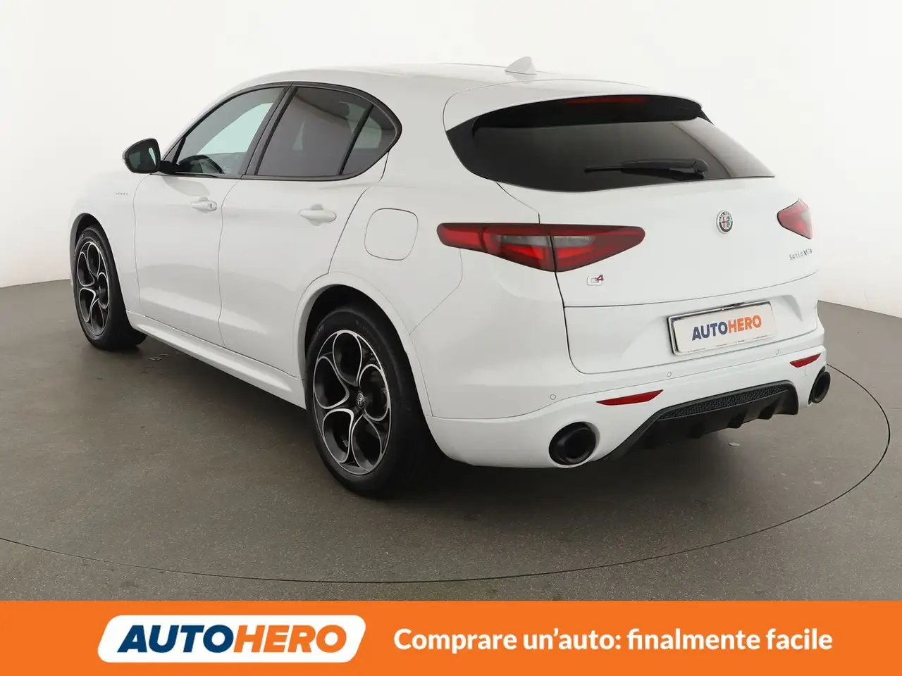 Alfa Romeo Stelvio 2023