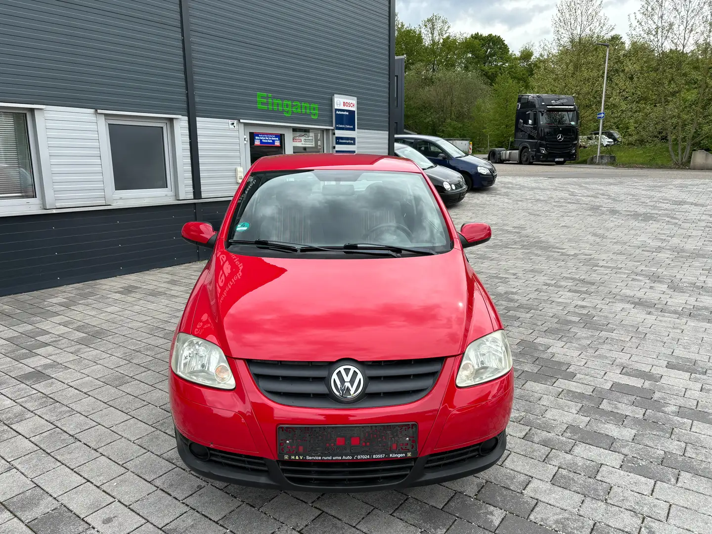 Volkswagen Fox Basis mit Klima Steuerkette neu! Rot - 1