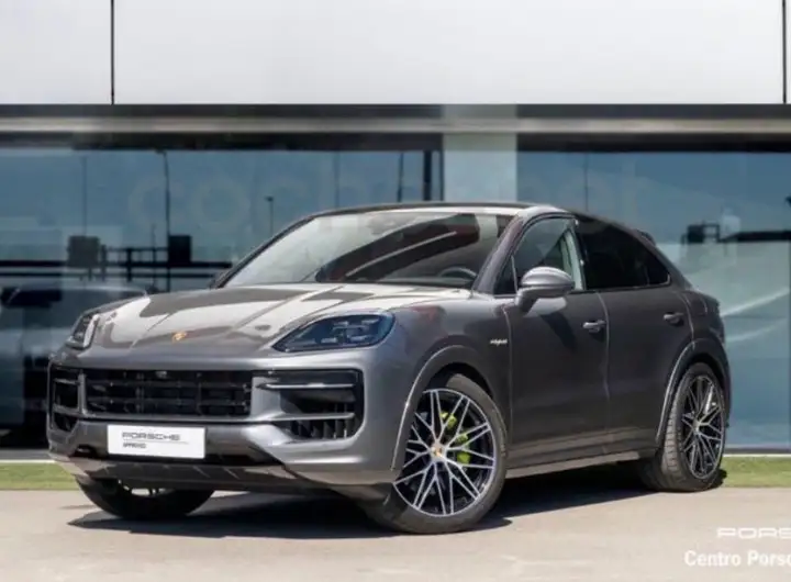 Porsche Cayenne 2024