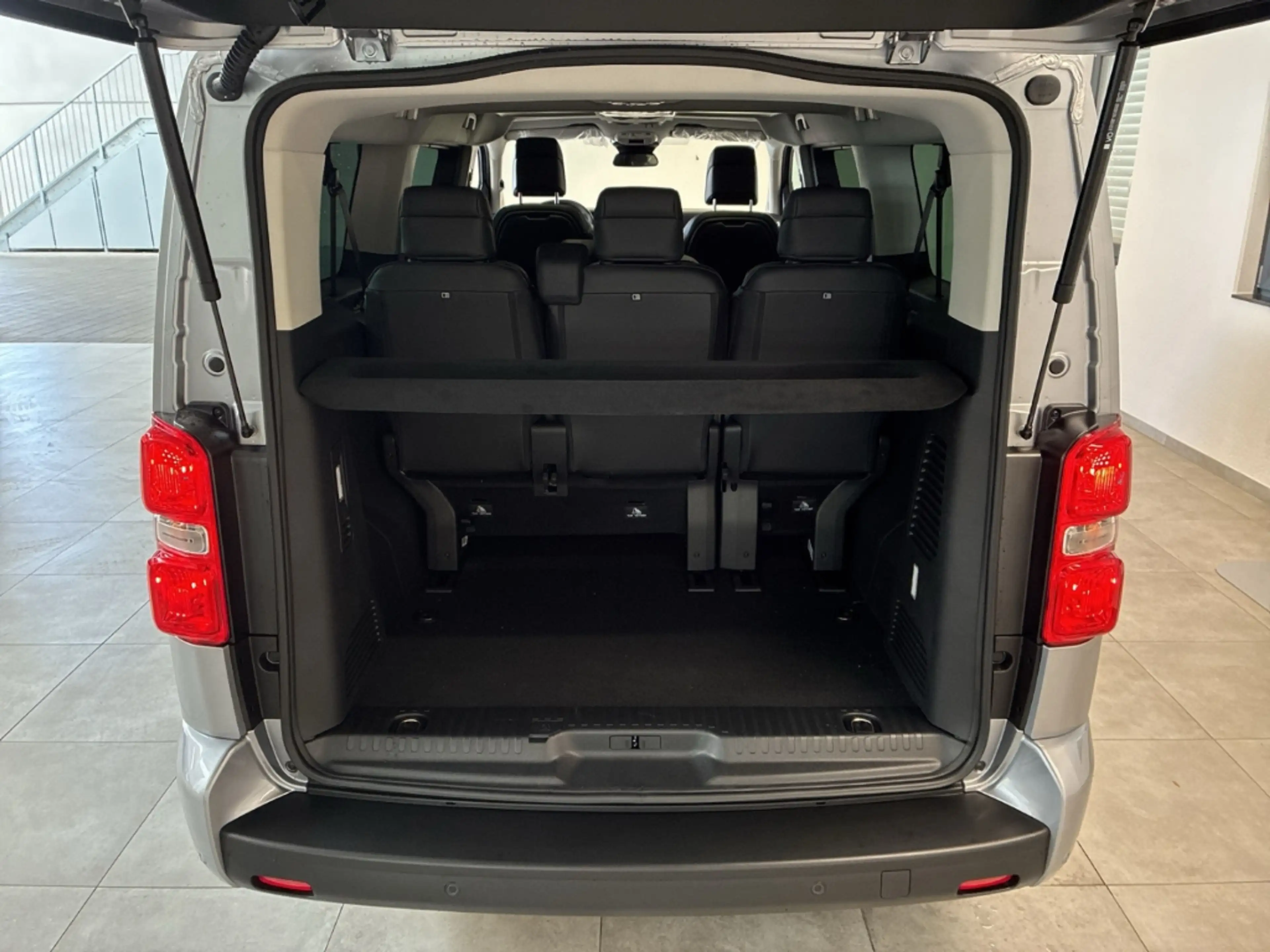 Opel Zafira Life 2.0 HDI XL GS AHK Pano 2x e.Schiebetüren — photo 6