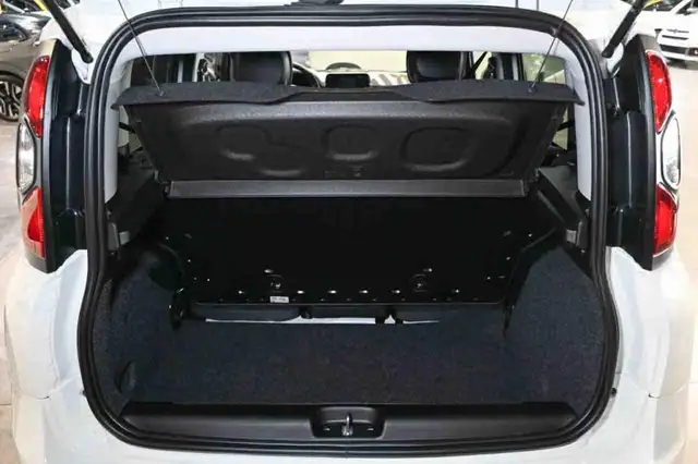 Fiat Panda view 5