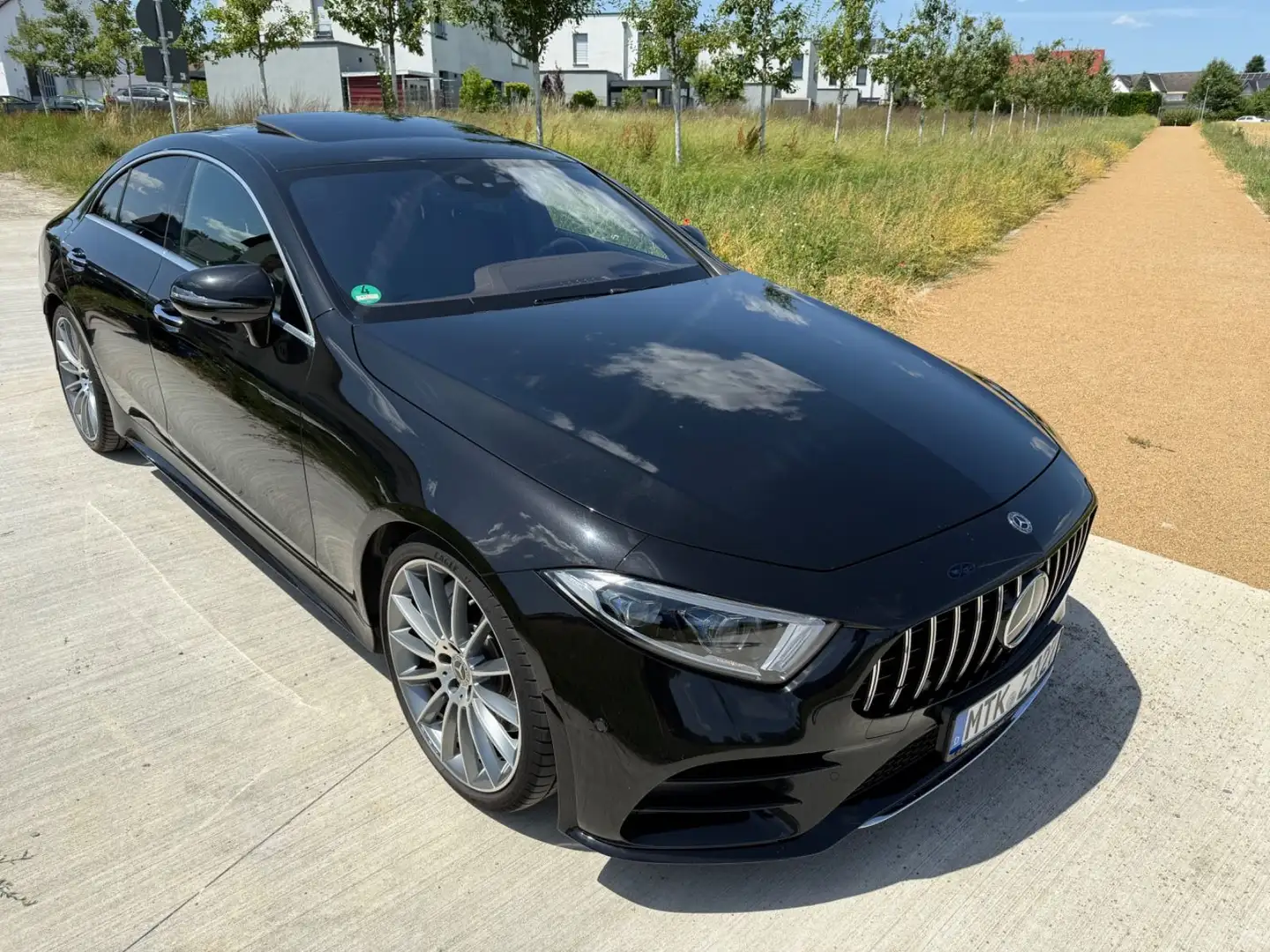 Mercedes-Benz CLS 350 AMG Headup 2-Hand Scheckheft Schwarz - 1