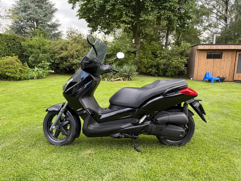 Yamaha XMAX 125