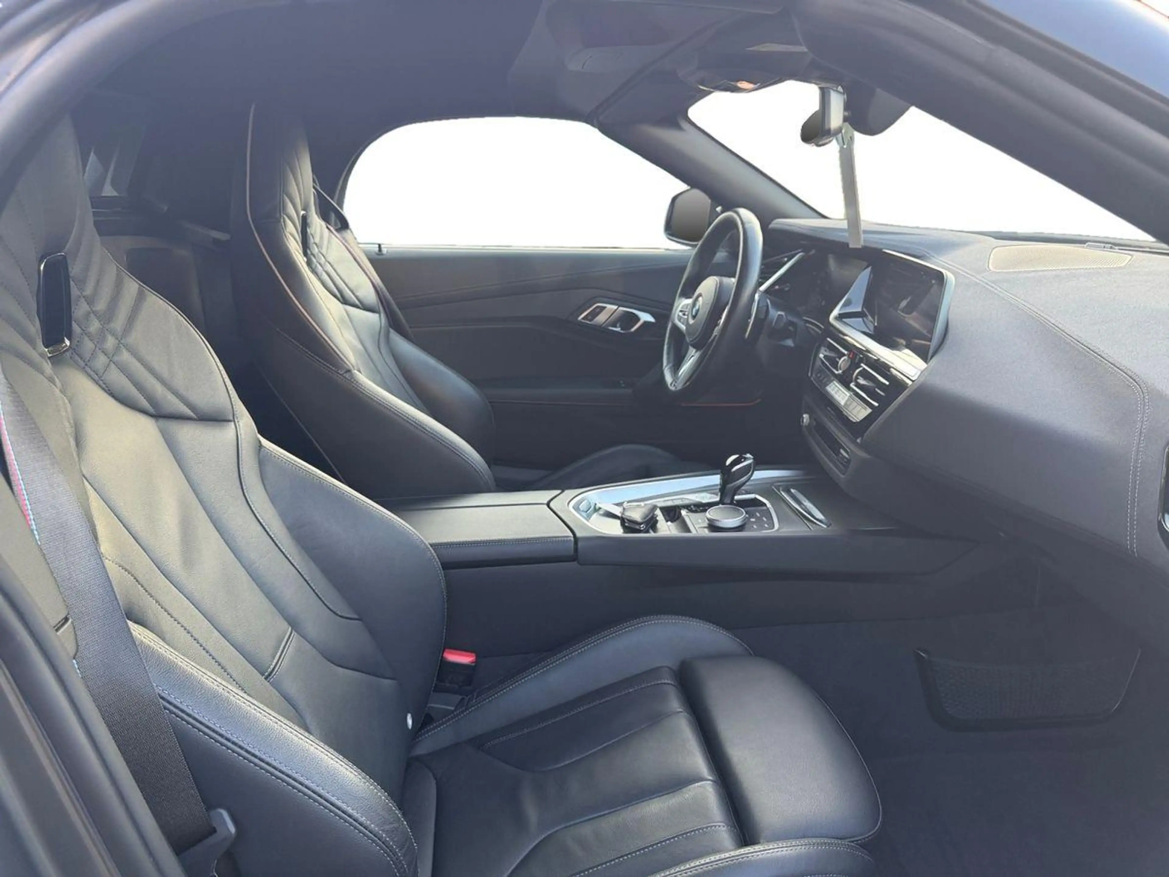 BMW Z4 M40 i Android Auto Metallic — photo 15