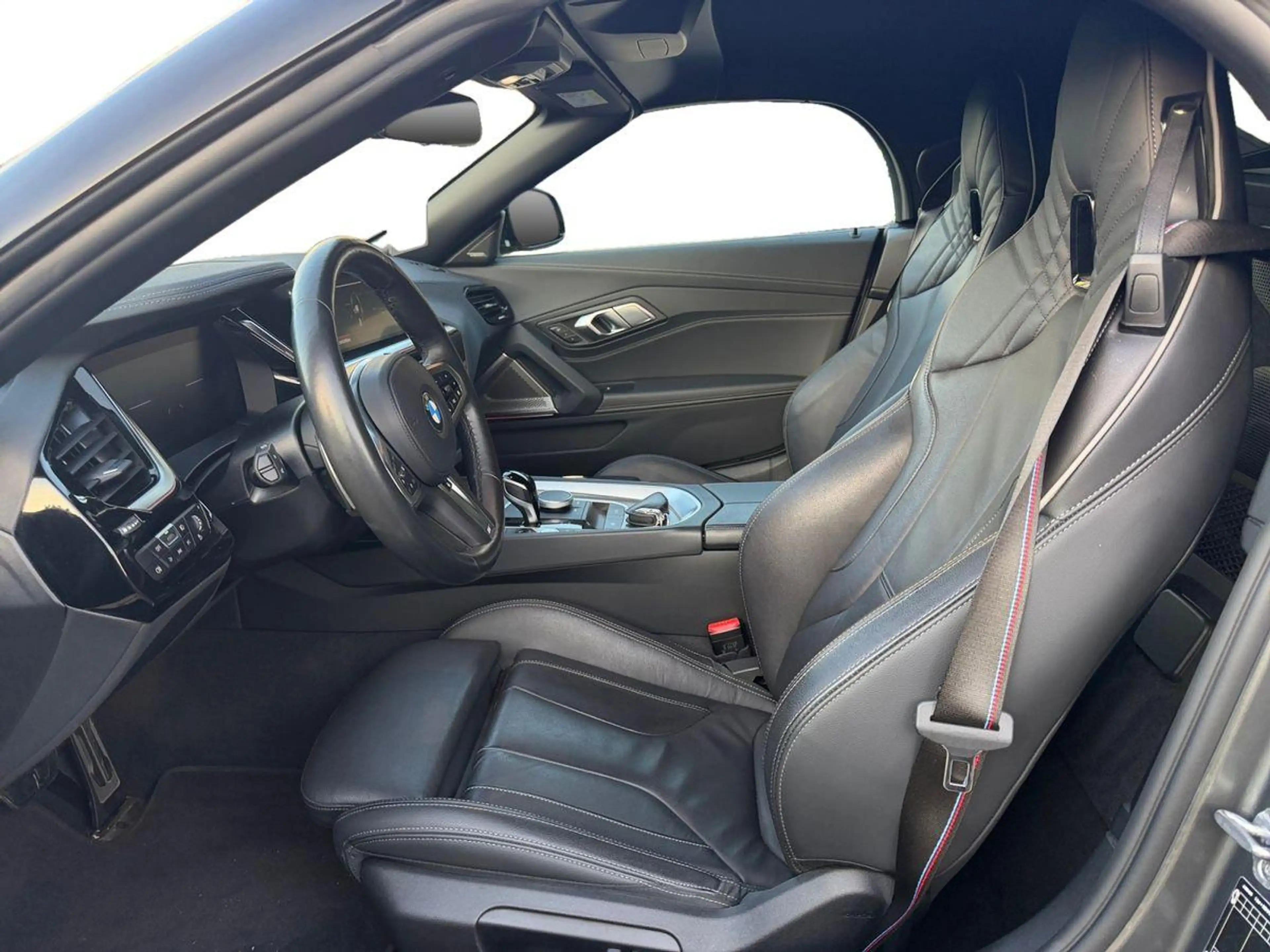 BMW Z4 M40 i Android Auto Metallic — photo 6