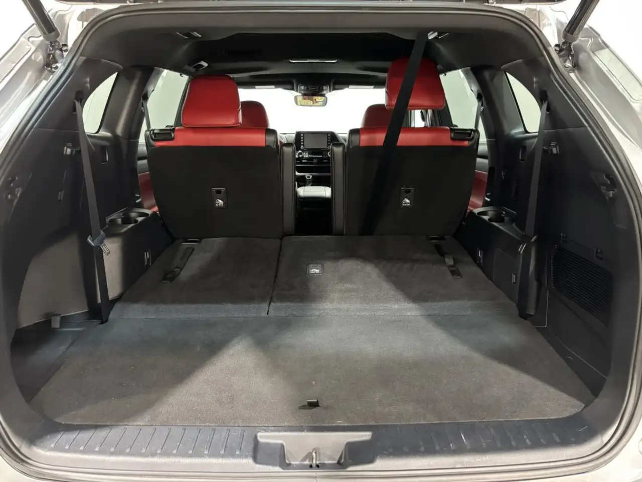 Toyota Highlander снимка Toyota Highlander