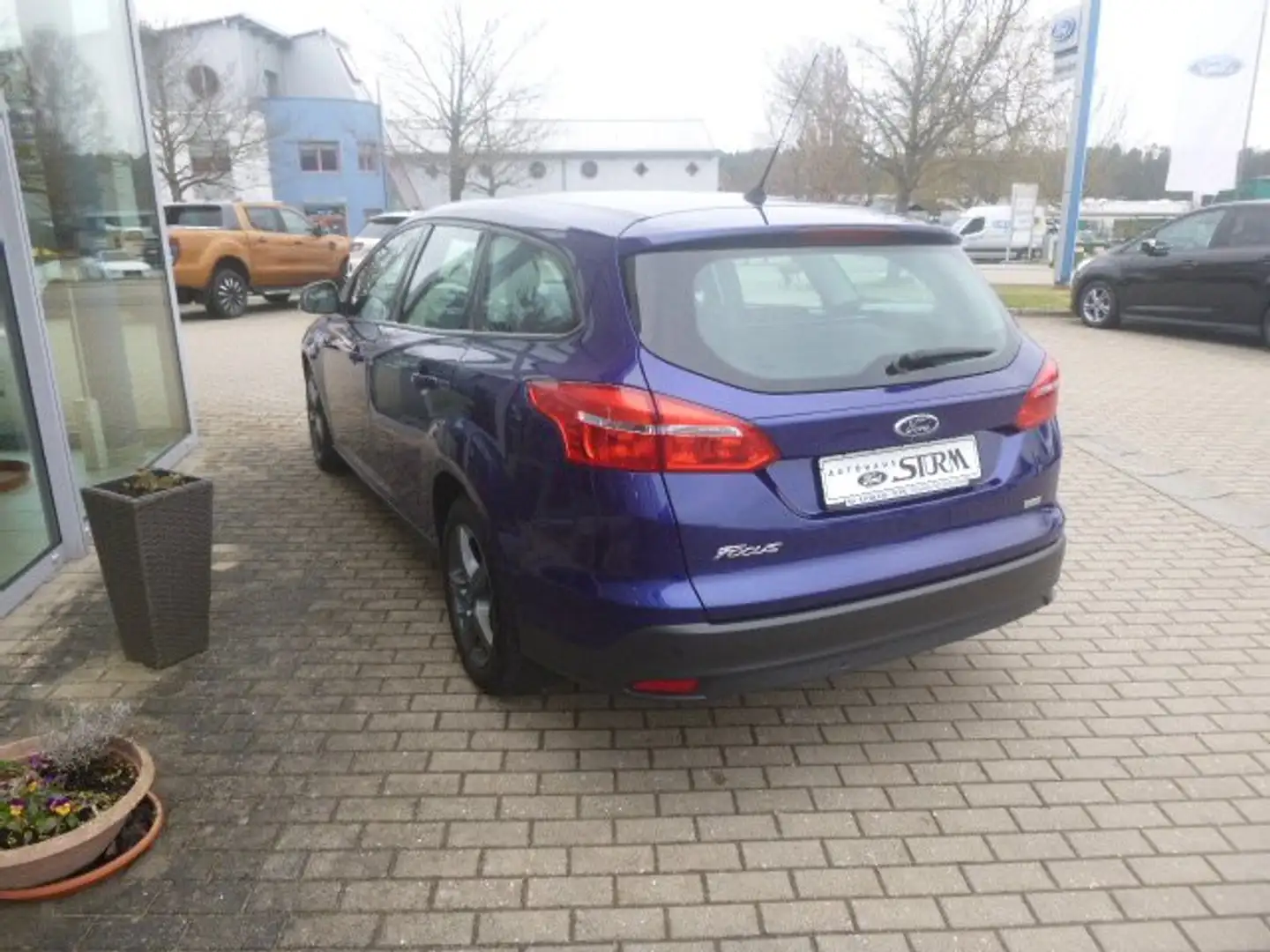 Ford Focus Business - 2
