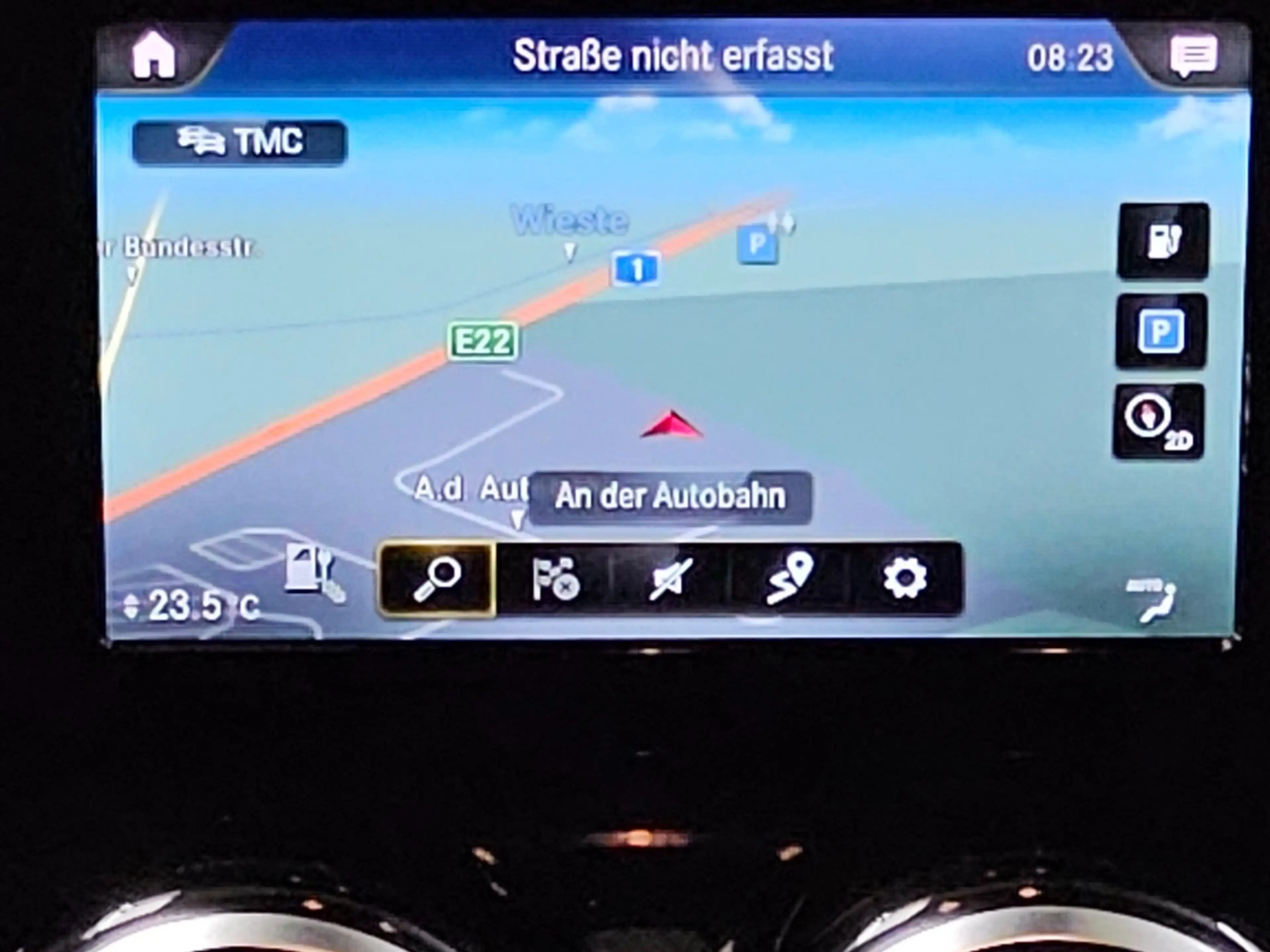 Mercedes-Benz EQA 250 T-Leder Navi LED RFK — photo 7