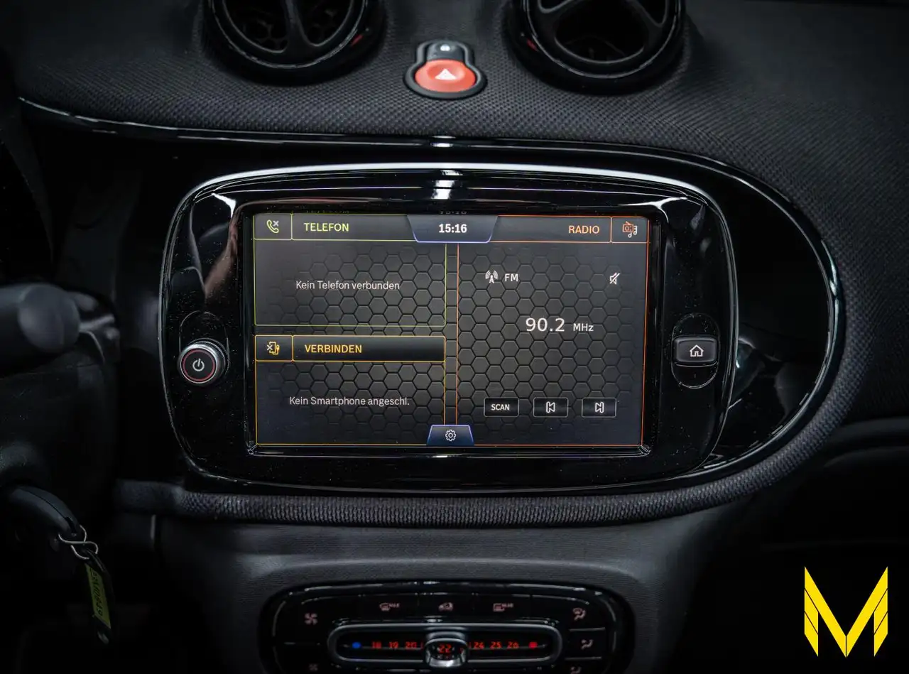 smart forTwo 2024 — фото 12