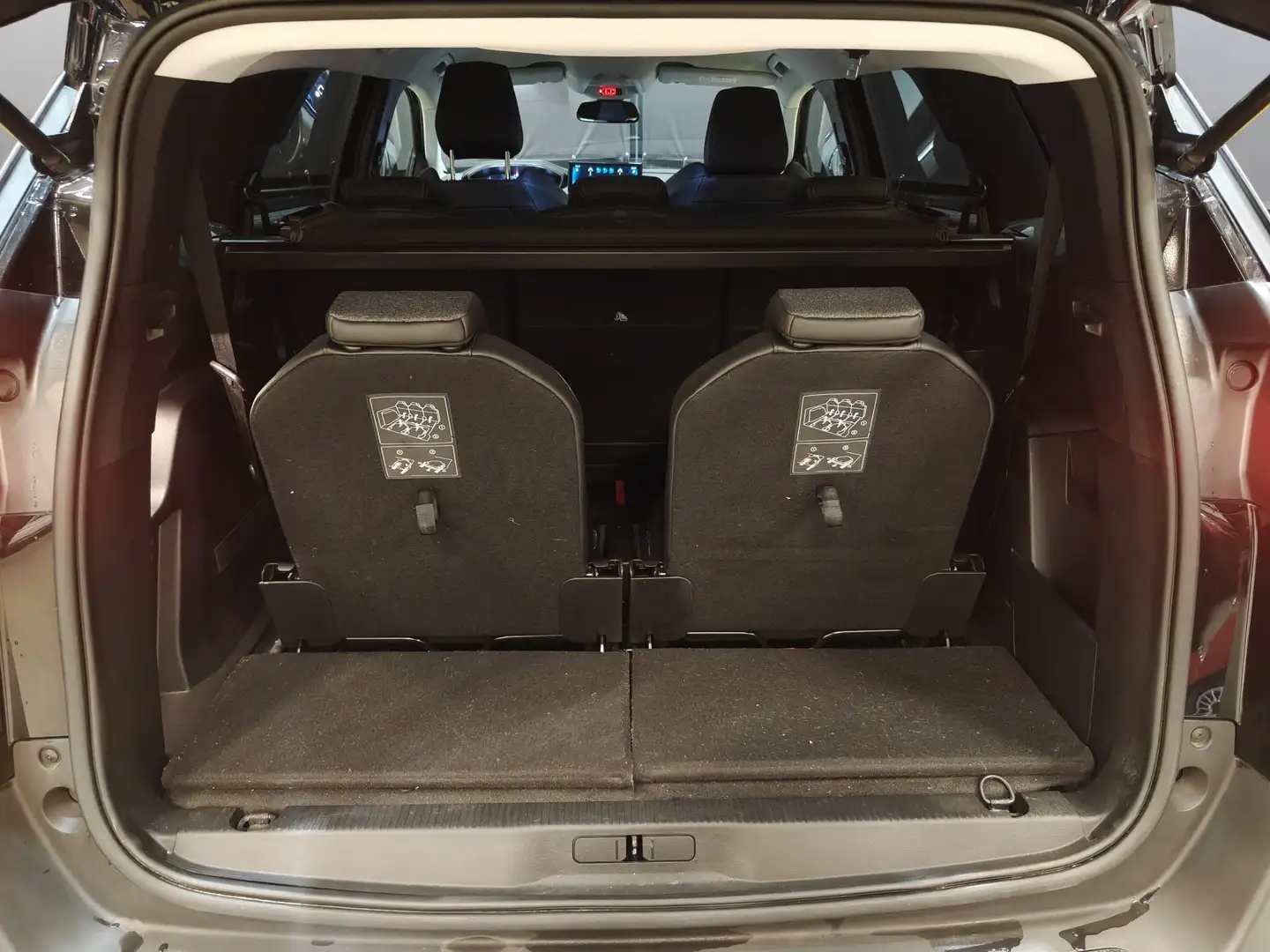 Peugeot 5008 HDi 130 7-zit Allure/LED/Leder/360cam/Dodehoek Noir - 2