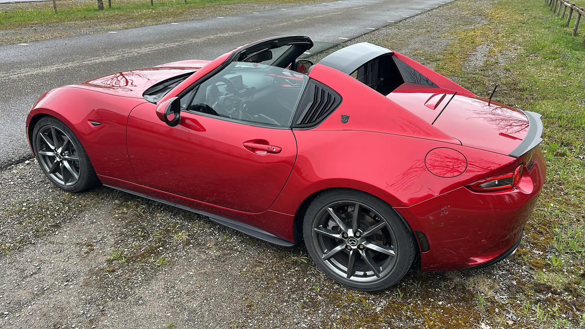 Mazda MX-5 G160 Revolution Top - 1