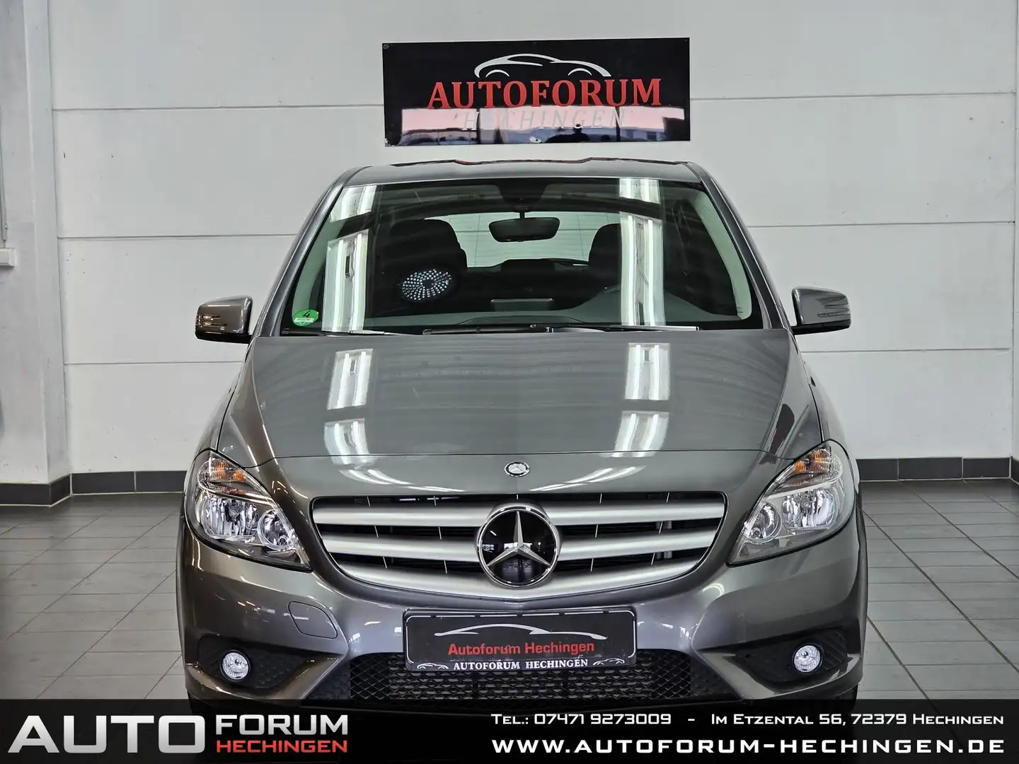 Mercedes-Benz B 180 B 180 1.Hand NUR 30.000 km Grau - 2