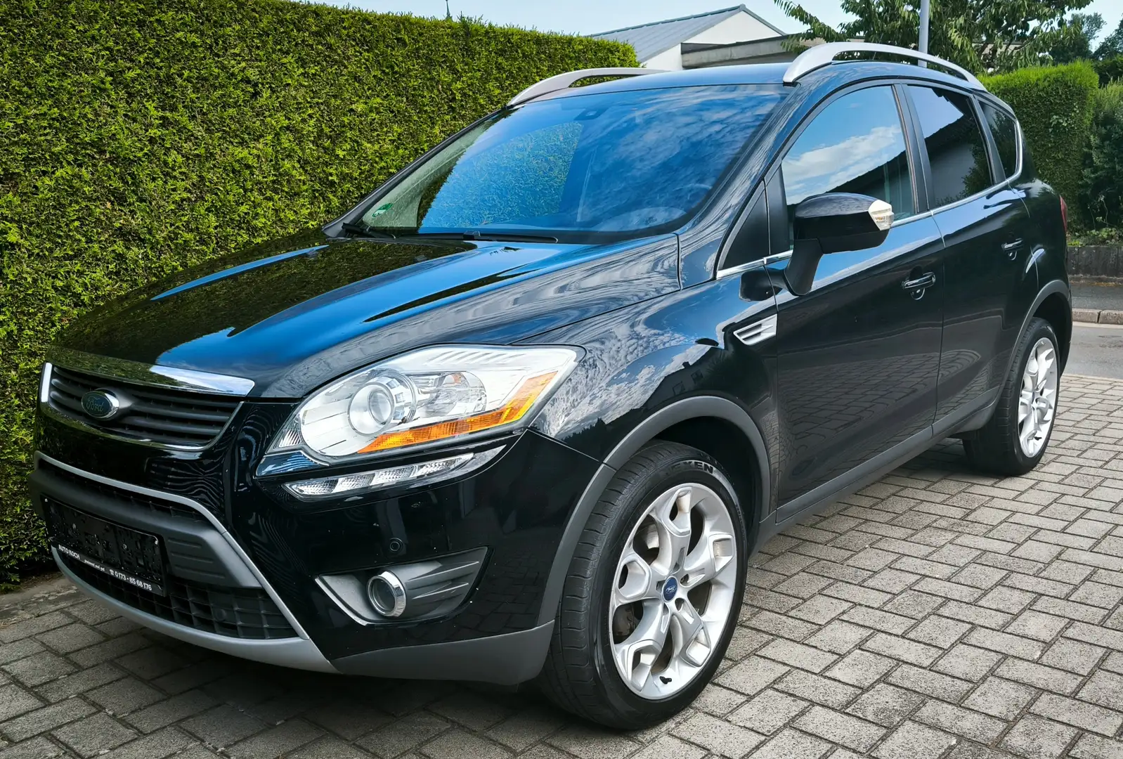 Ford Kuga Titanium Navi Kamera AHK SHZ 19" Schwarz - 2