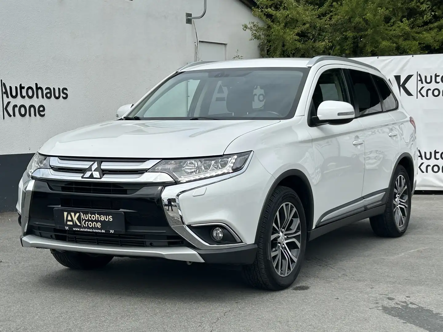 Mitsubishi Outlander 2.2 DI-D SUV-Star+ 4WD *NAVI*SHZ* KAMERA* Blanco - 2