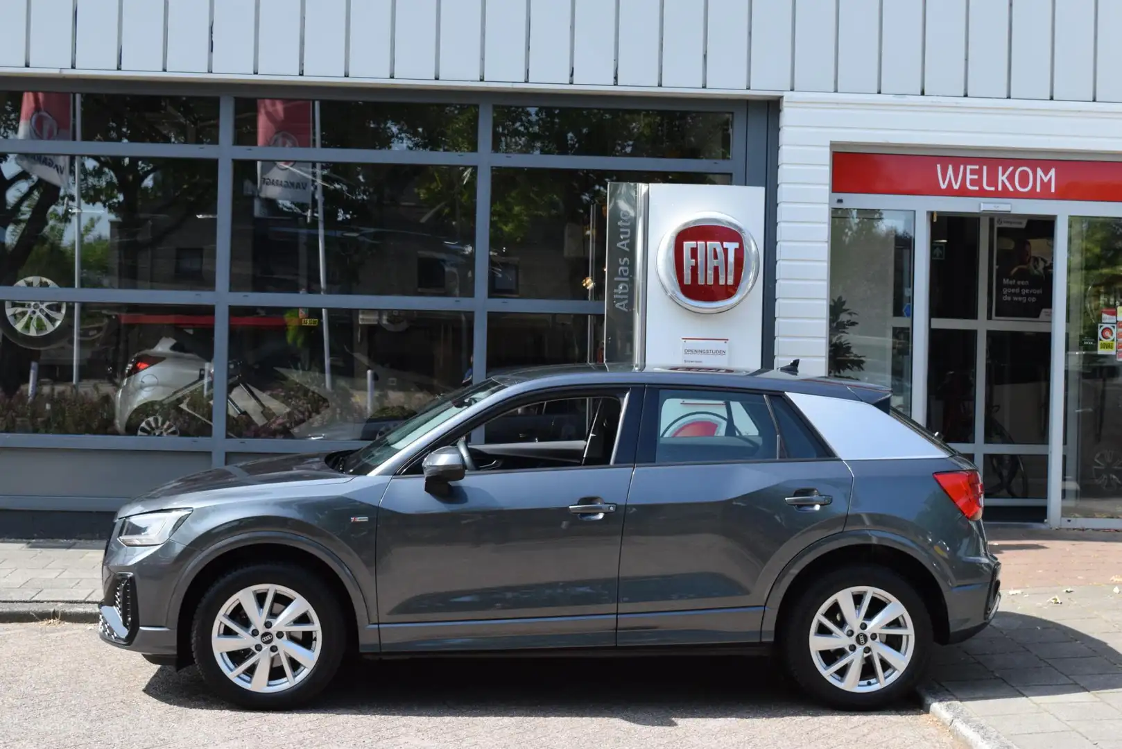 Audi Q2 150pk S-Line|Leer|Virtual|Cam.|Carplay|Elektr.klep Grijs - 2