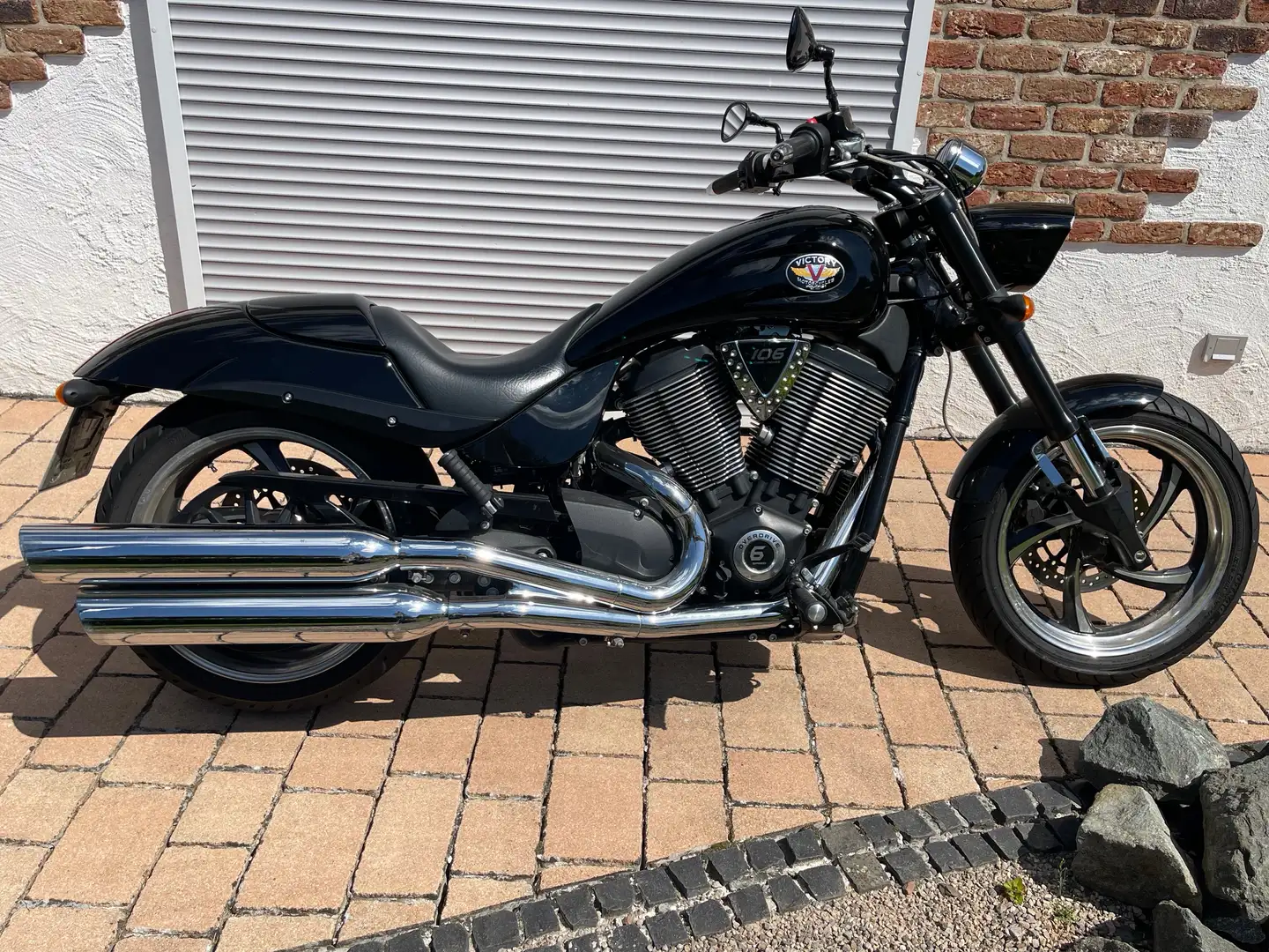 Victory Hammer 8-Ball Negro - 1