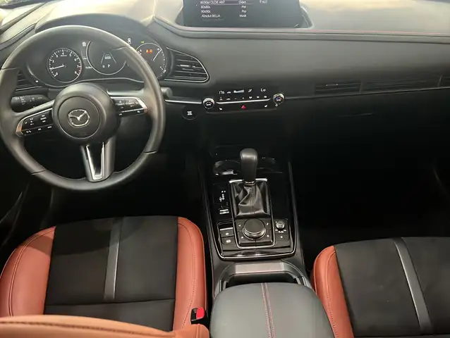 Mazda CX-30 view 3