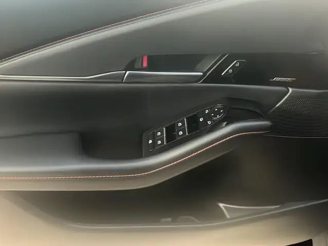 Mazda CX-30 view 5