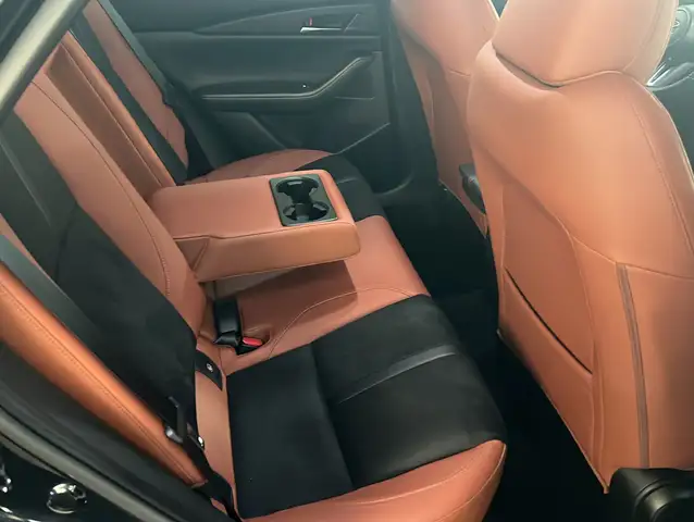 Mazda CX-30 view 20