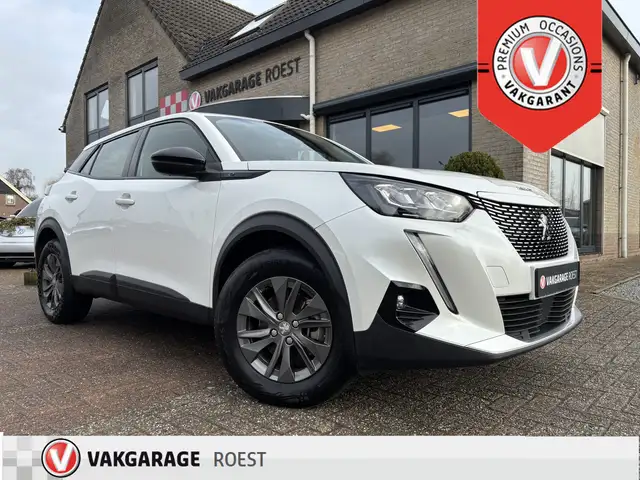 Peugeot e-2008 EV Active Pack 50 kWh Automaat Carplay / Full LED