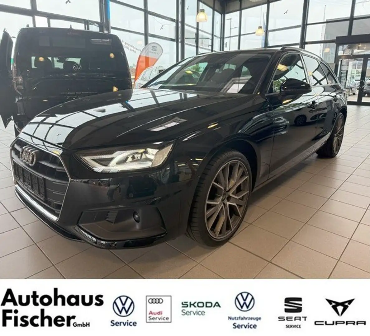 Audi A4 40 TFSI S-tronic Schwarz - 1