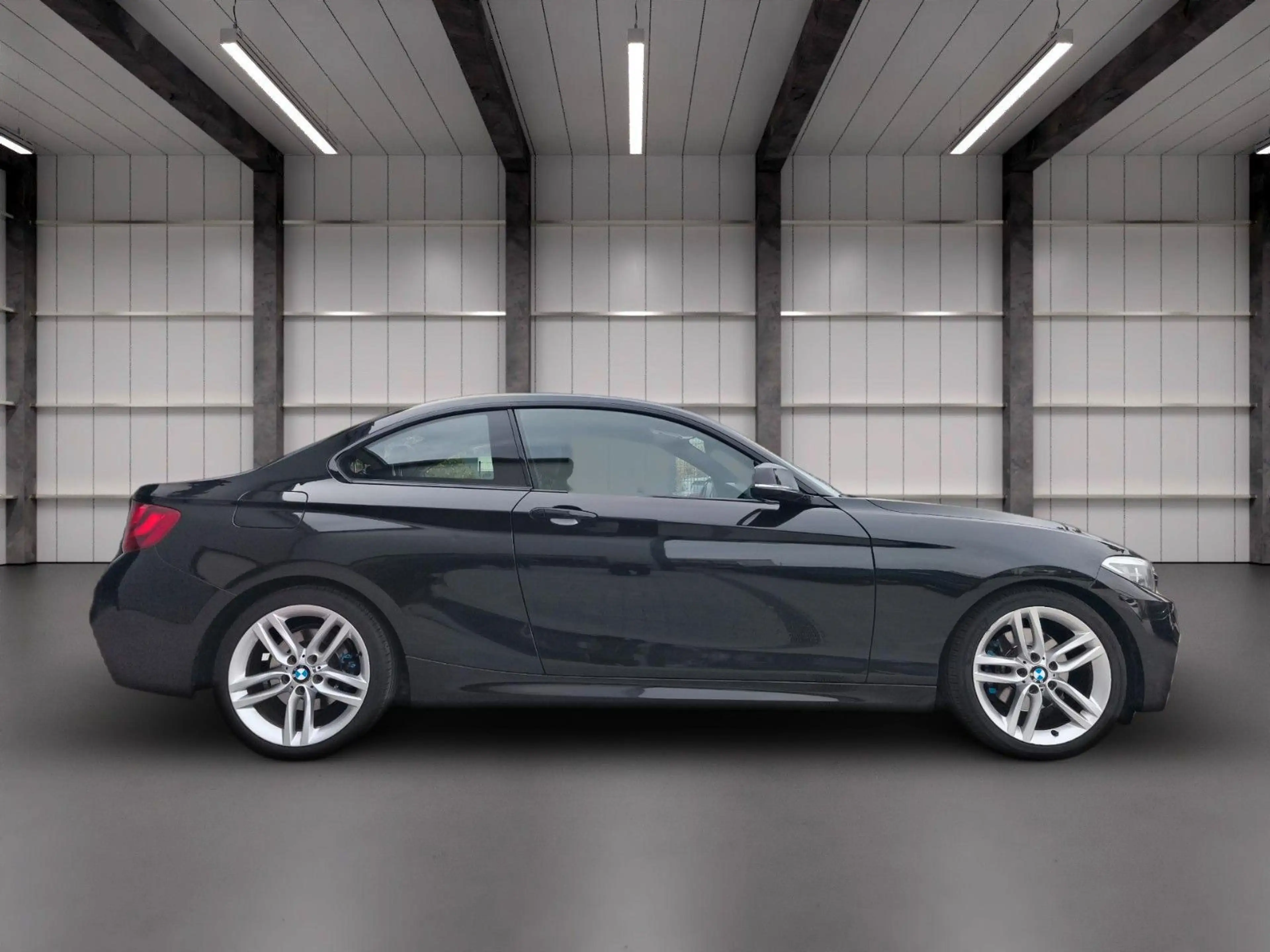 BMW 220 d CoupeM Sport — photo 7