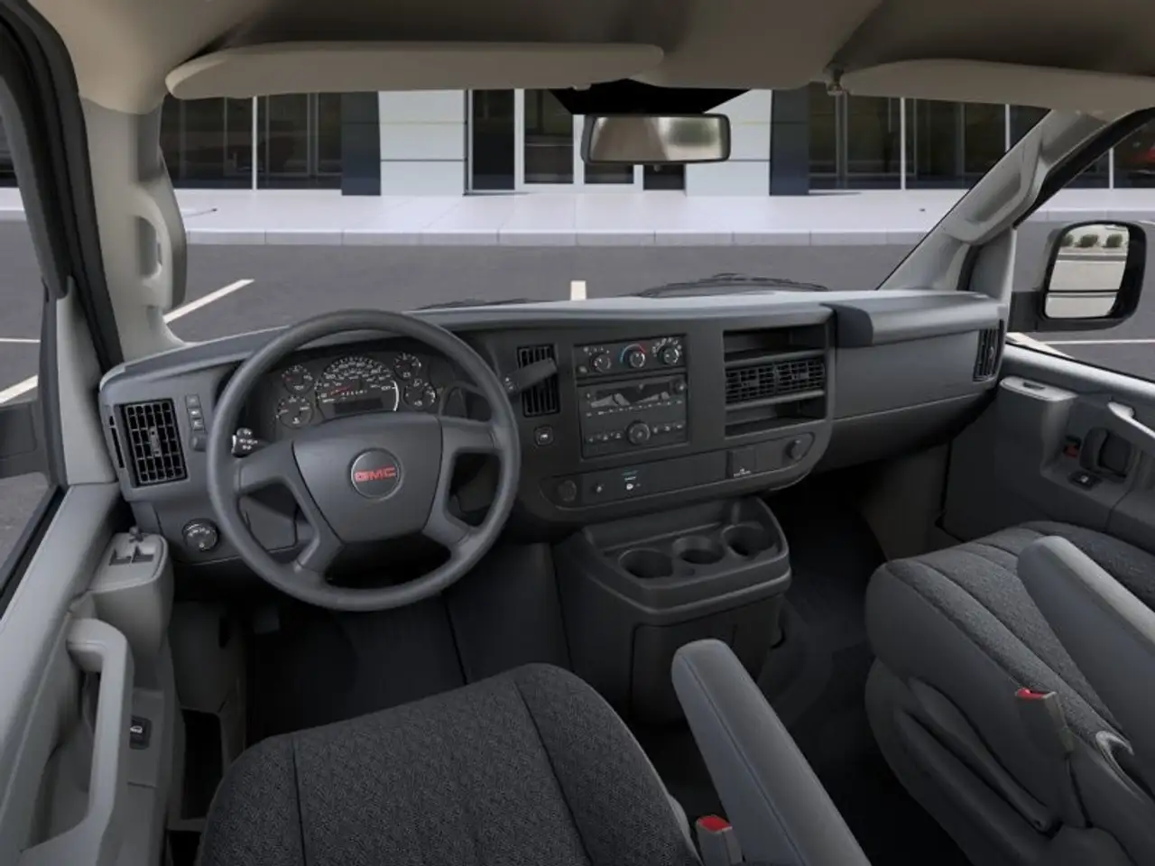 GMC Savana снимка GMC Savana