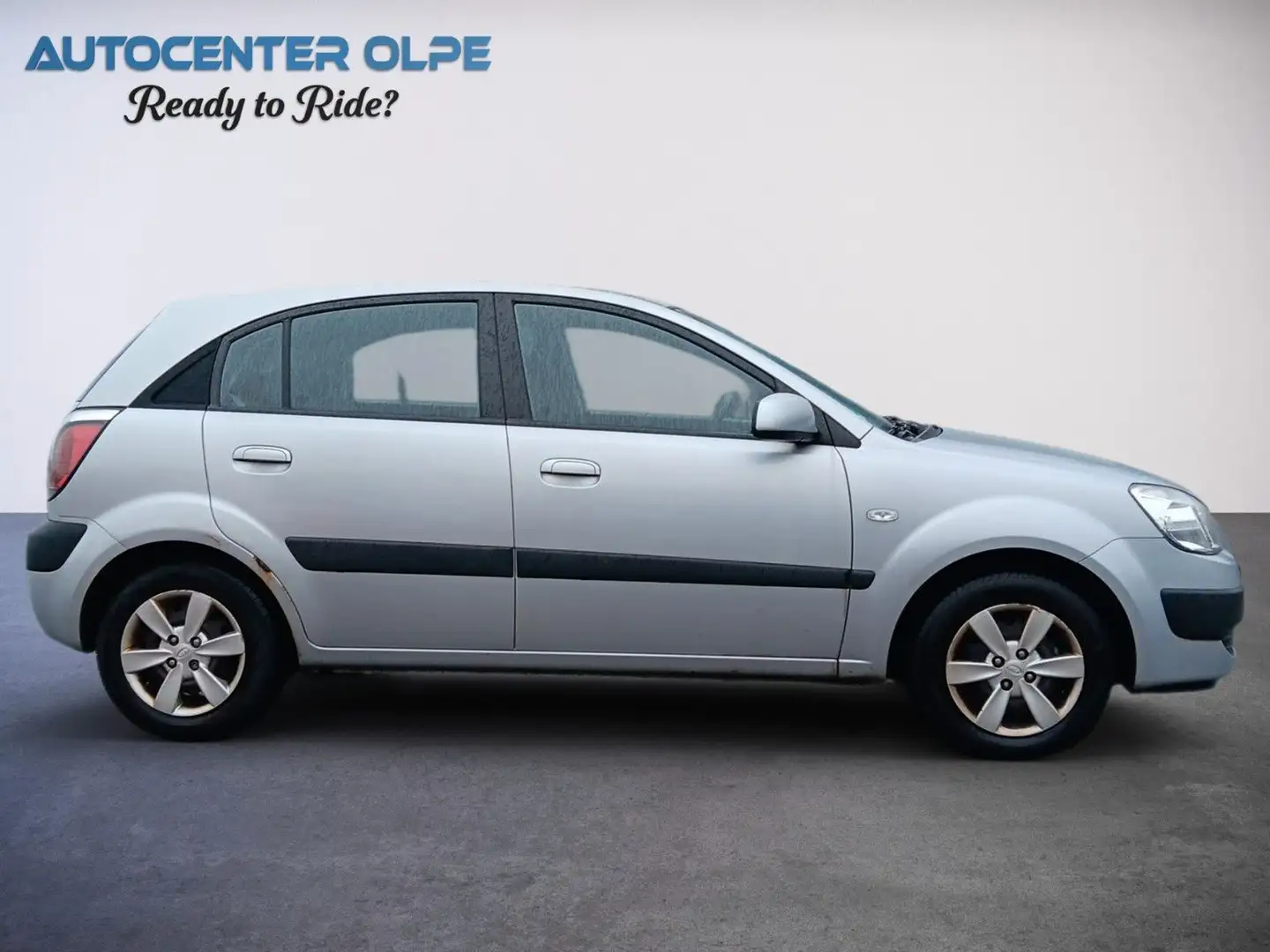 Kia Rio Kia Rio 1.4 **TÜV 07.2026-Klima** Silber - 2