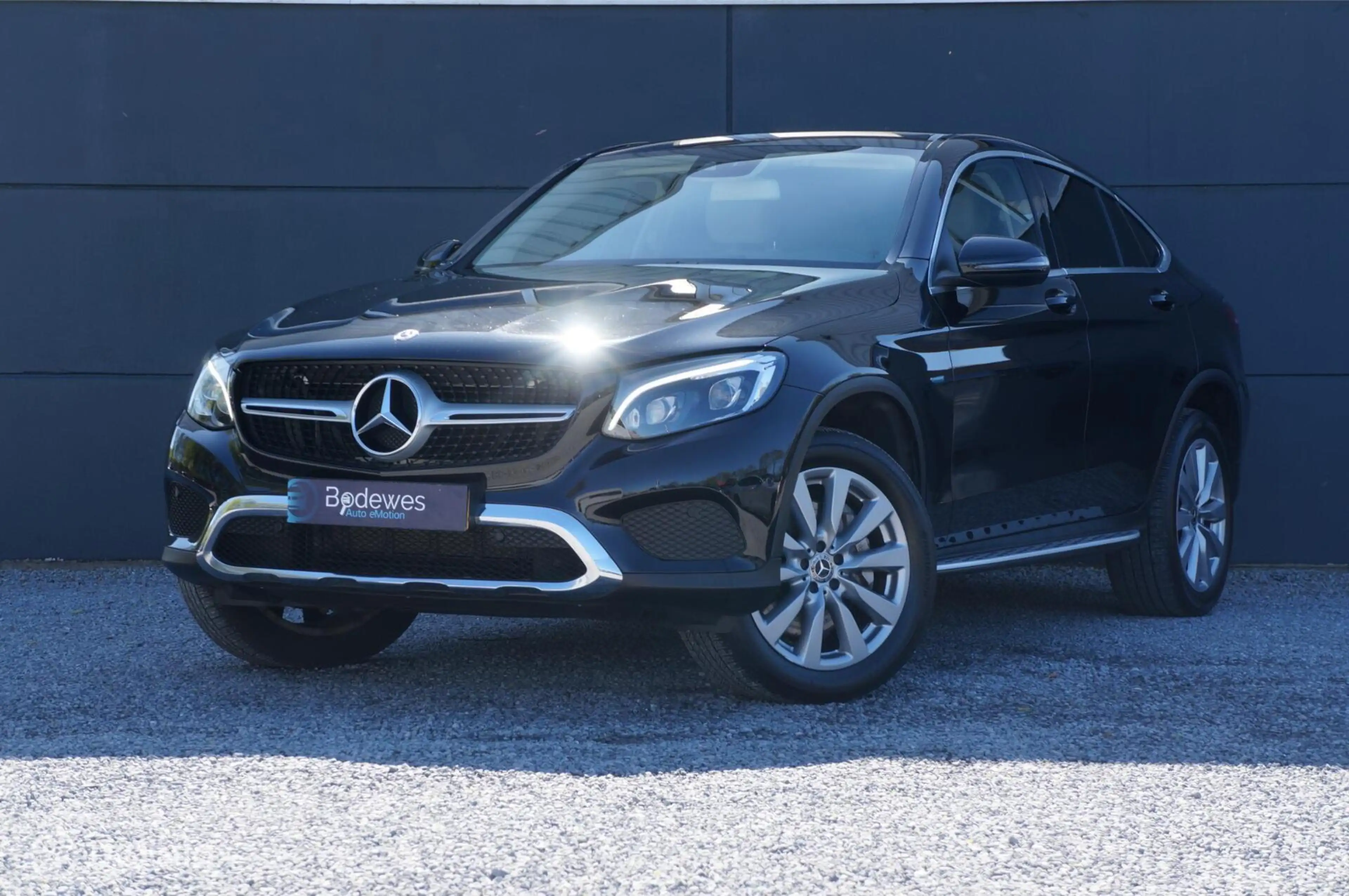 Mercedes-Benz GLC 350 350e 4MATIC Premium — photo 5