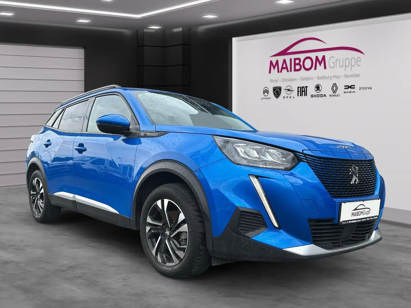 Peugeot 2008 e- Allure *WENIG KILOMETER* Azul - 2