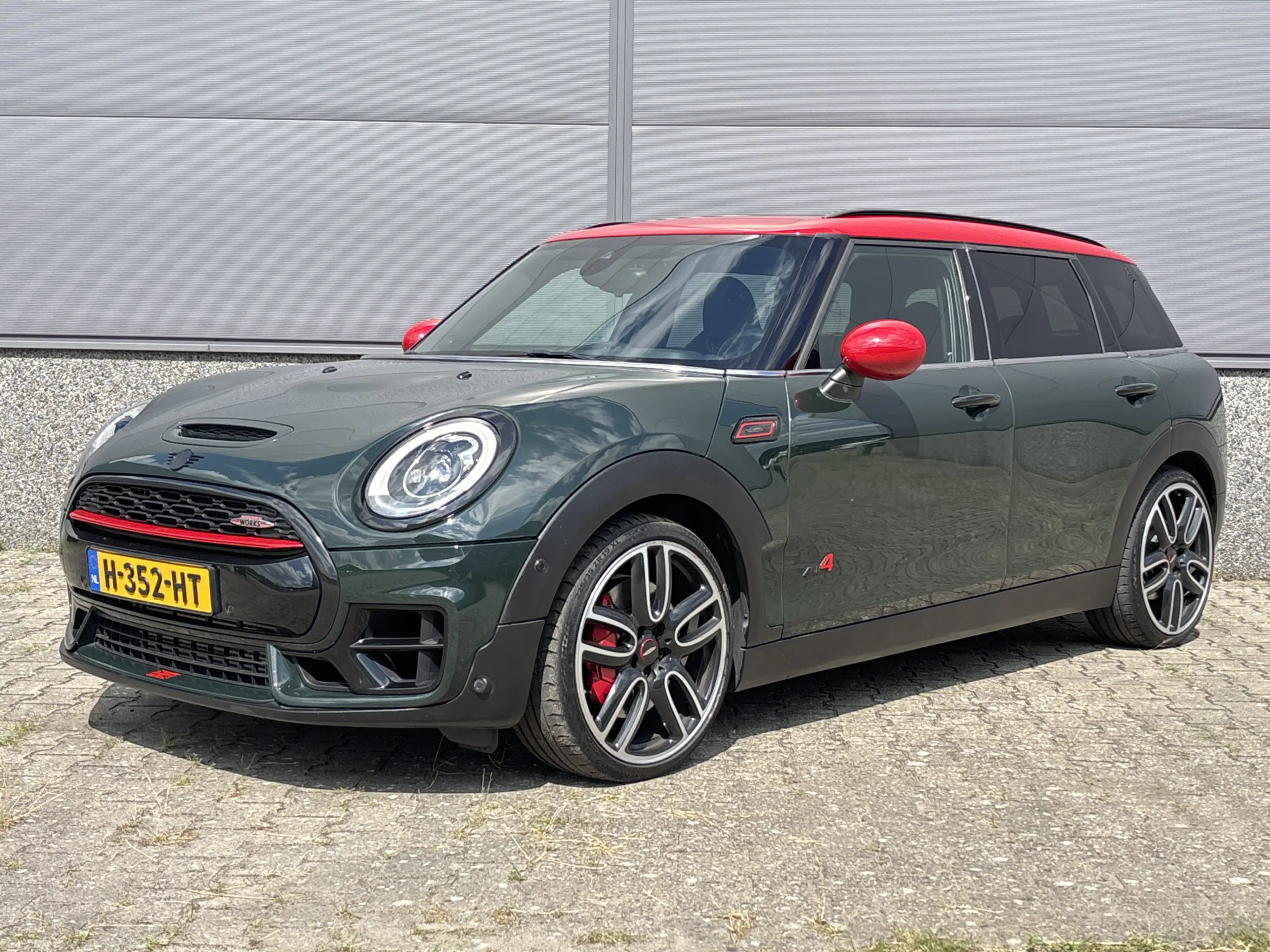 MINI John Cooper Works Clubman 2.0 ALL4 Chili - Rebel Green - HUD -