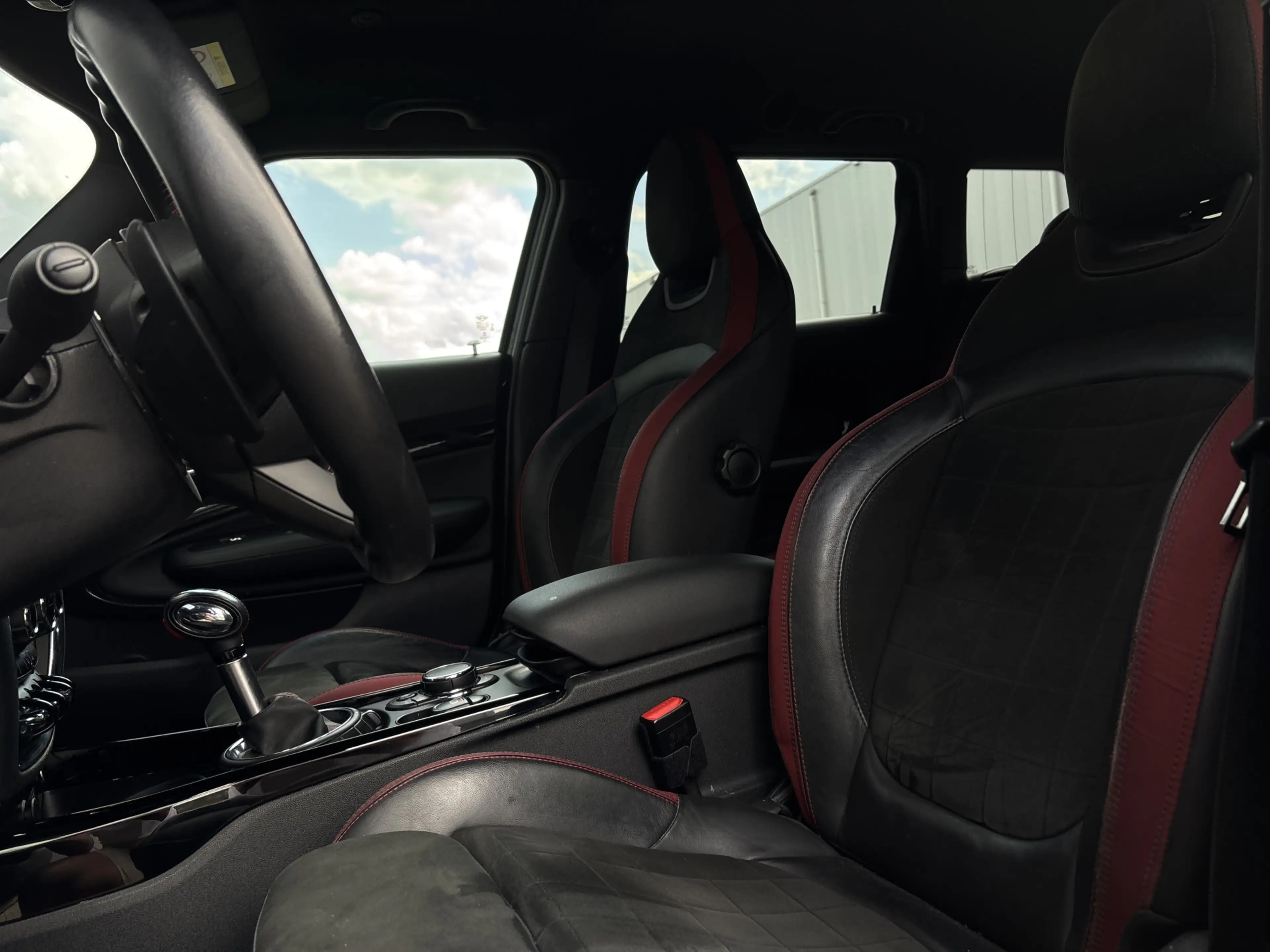 MINI John Cooper Works Clubman 2.0 ALL4 Chili - Rebel Green - HUD - — photo 12