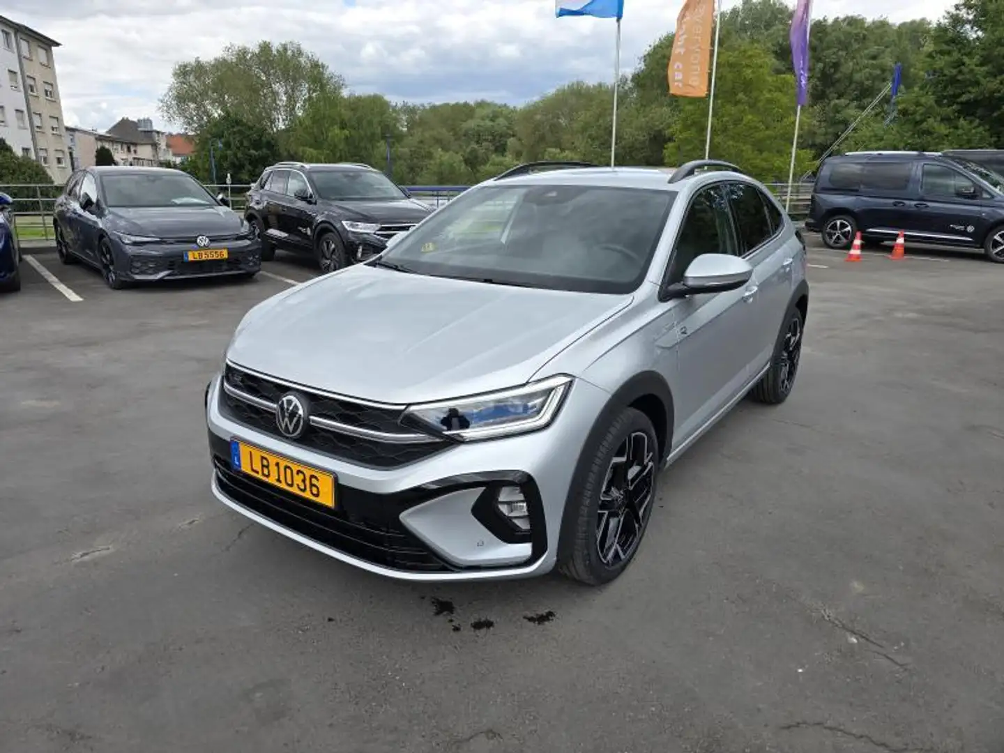 Volkswagen Taigo R-Line Argent - 1