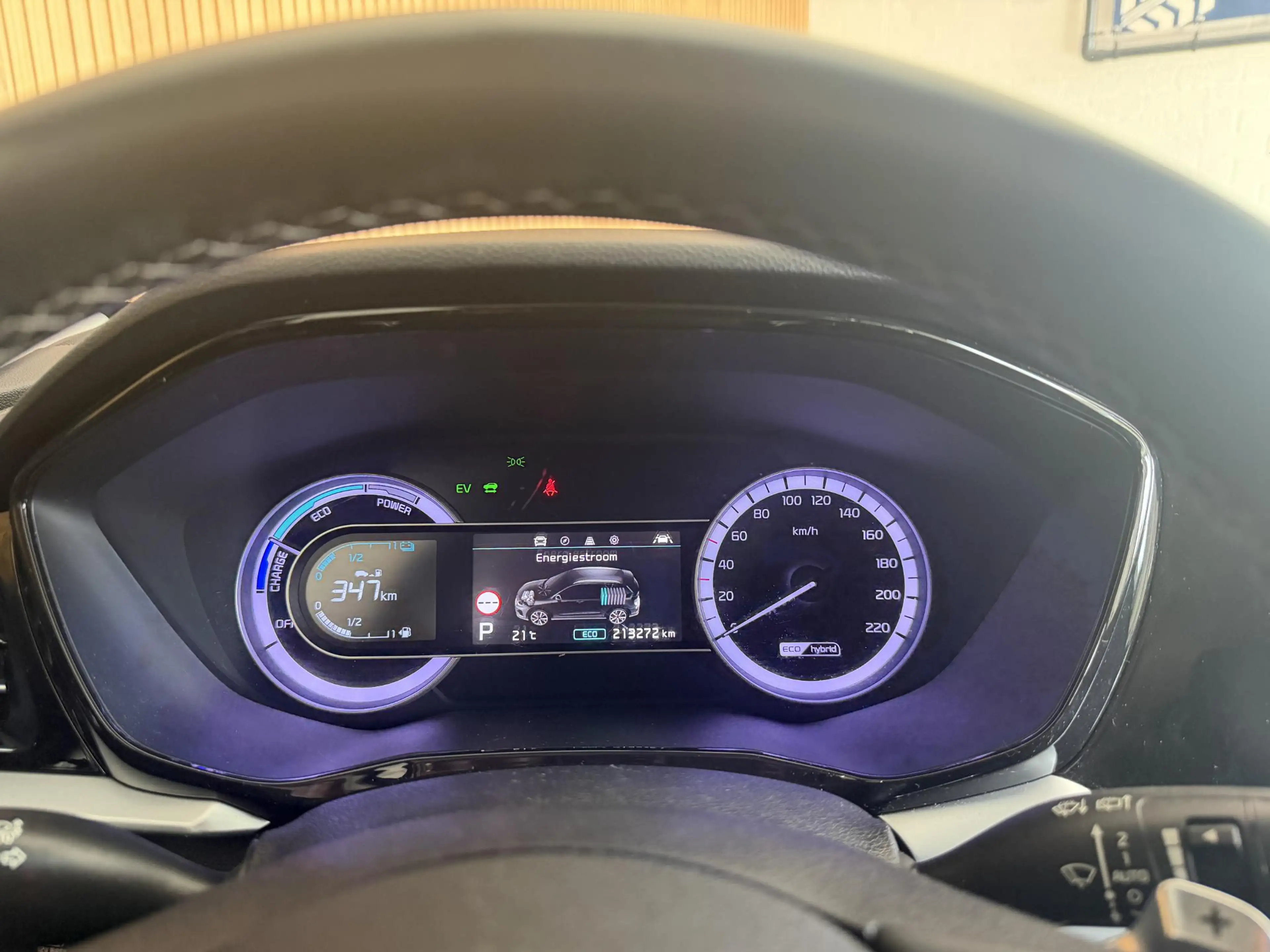 Kia Niro 1.6 GDi Hybrid DynamicLine — photo 11
