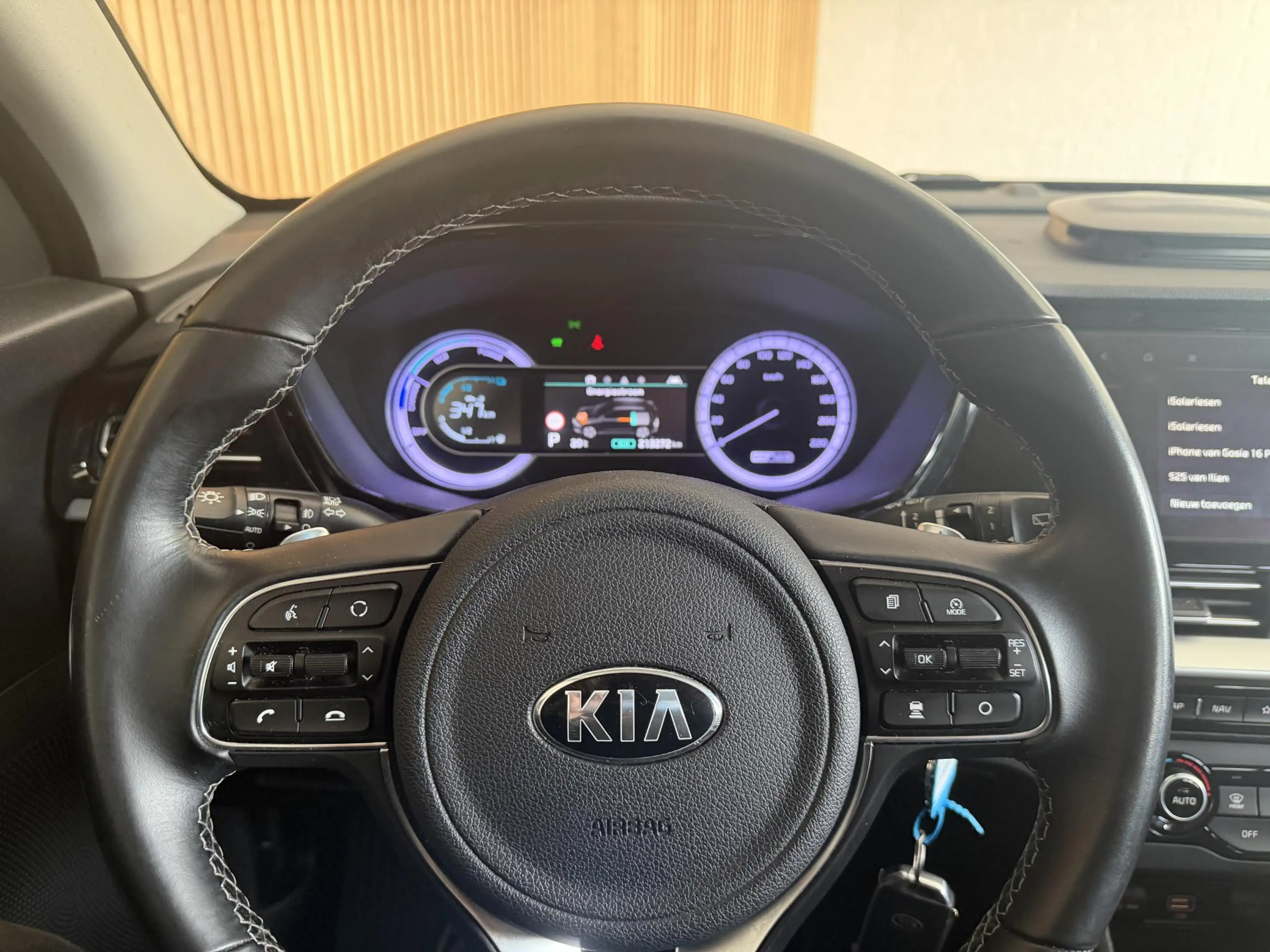 Kia Niro 1.6 GDi Hybrid DynamicLine — photo 10